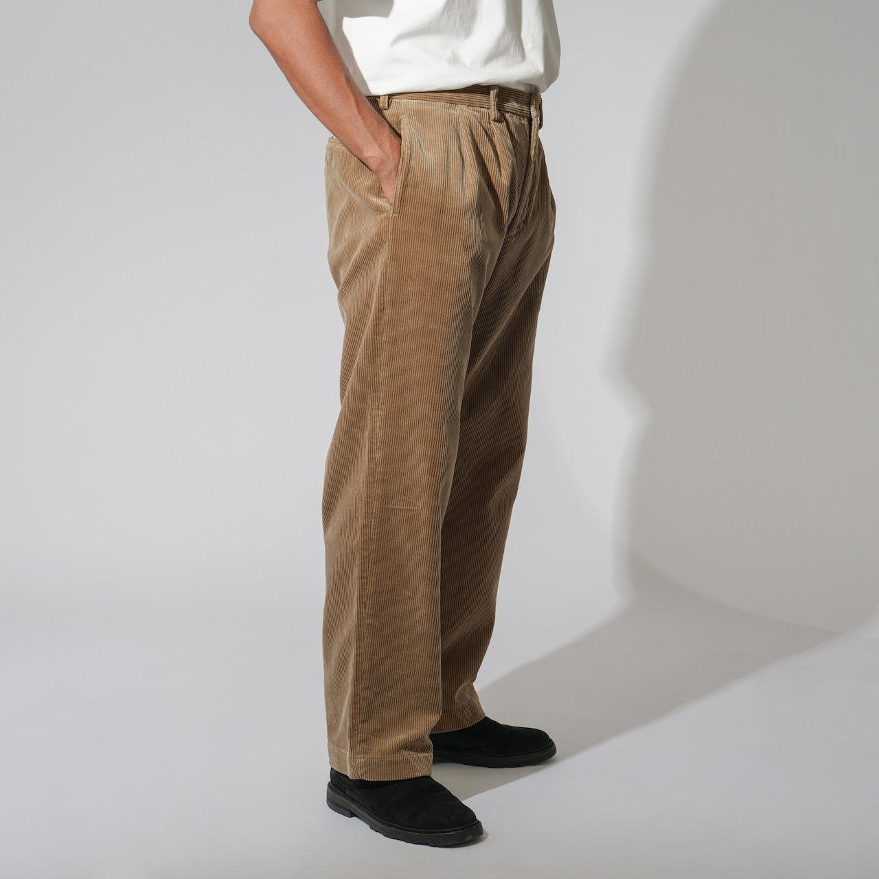 Elegant Corduroy Two Tuck Pants | daydreamjp