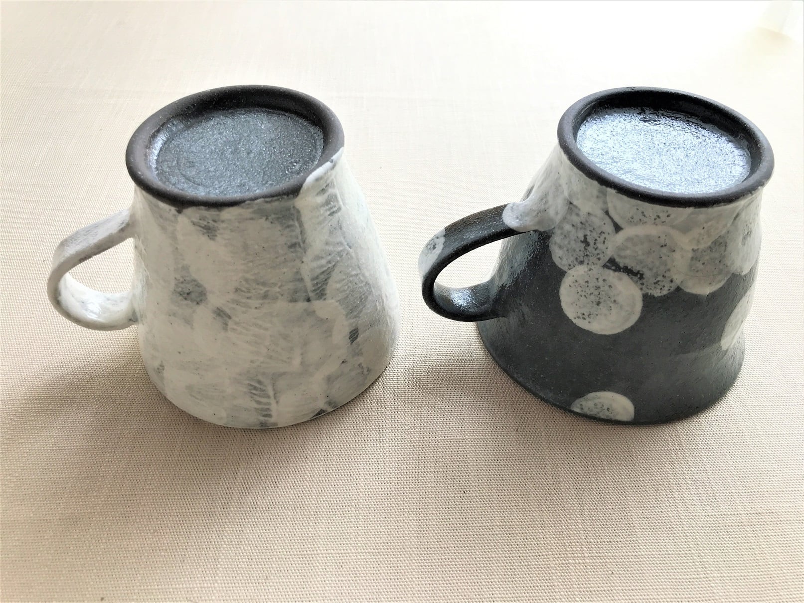 粉引きぺたぺたりーマグカップ ドット