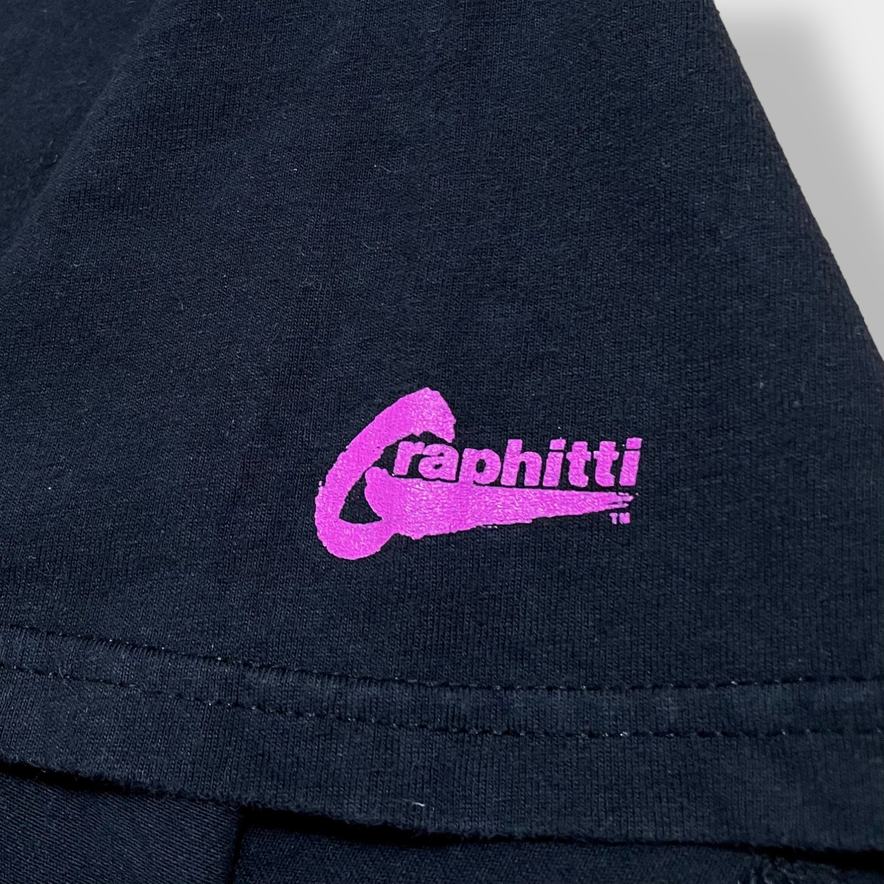 【HANES】LOVE ロゴ プリント Tシャツ X-LARGE 黒t Graphitti Designs ヘインズ US古着