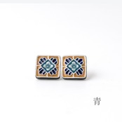 マジョリカ　花枠　ピアス/イヤリング