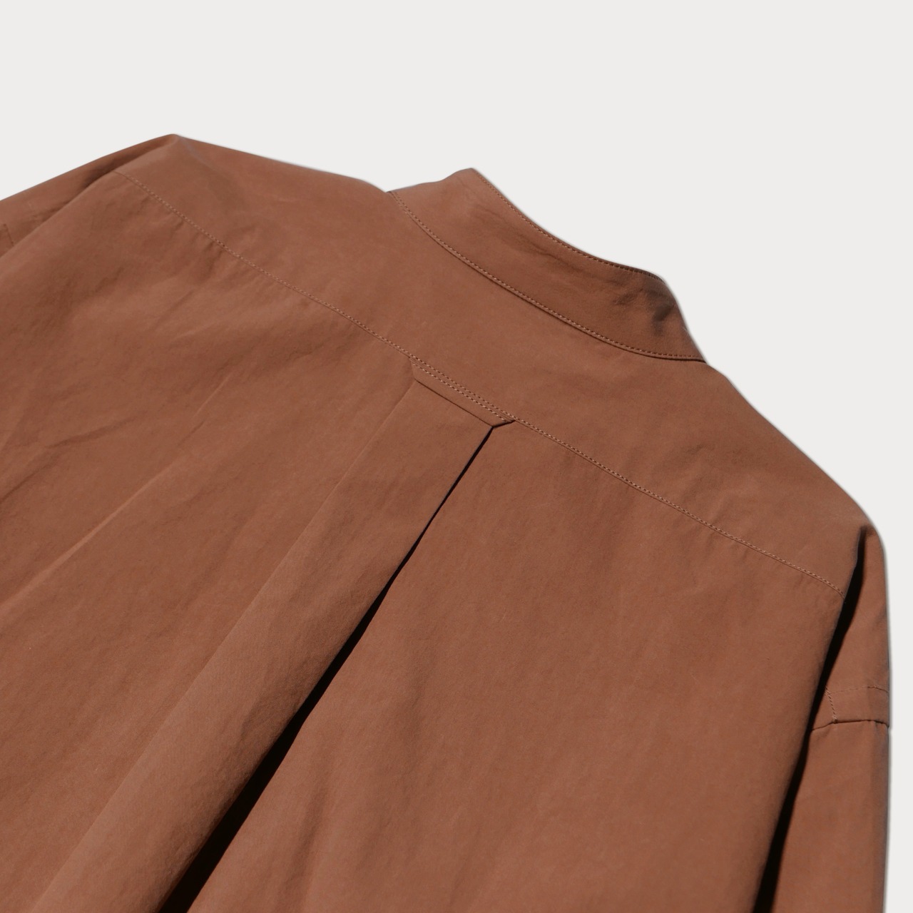 ( BROWN ) 100 STANDING COLLAR SHIRT