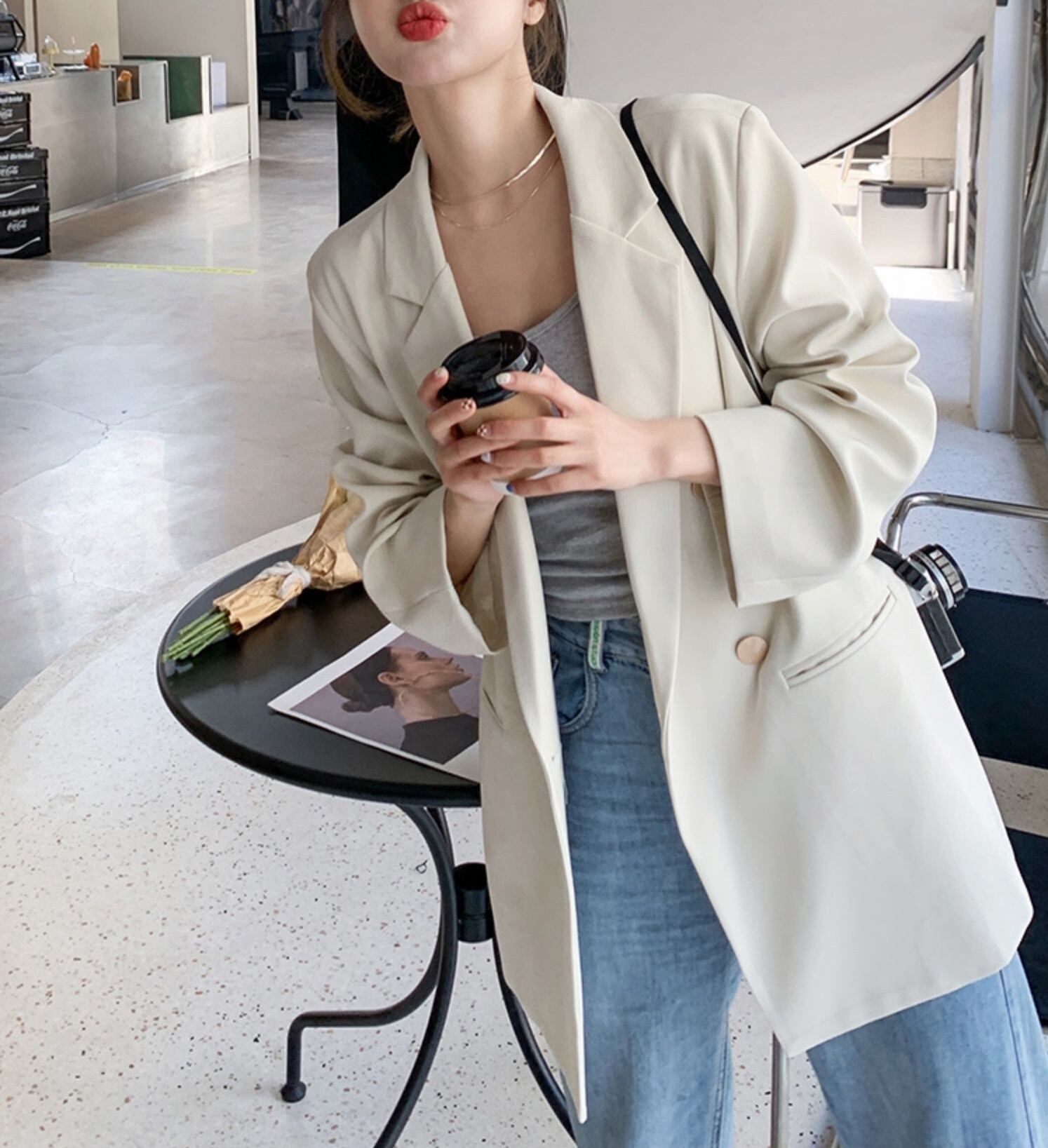 アイボリー シングルボタンジャケット ZARA】シングル白ボタン テーラードジャケット アイボリー《28