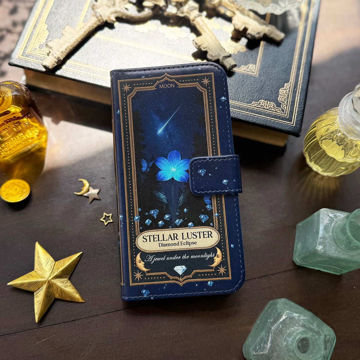 星空香水瓶 青い花とダイヤと蝶々 ラベル柄 スマホケース 手帳型