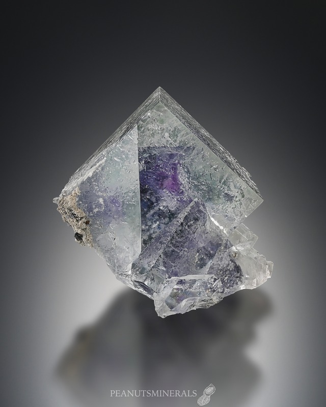 フローライト【Fluorite】岐阜県産