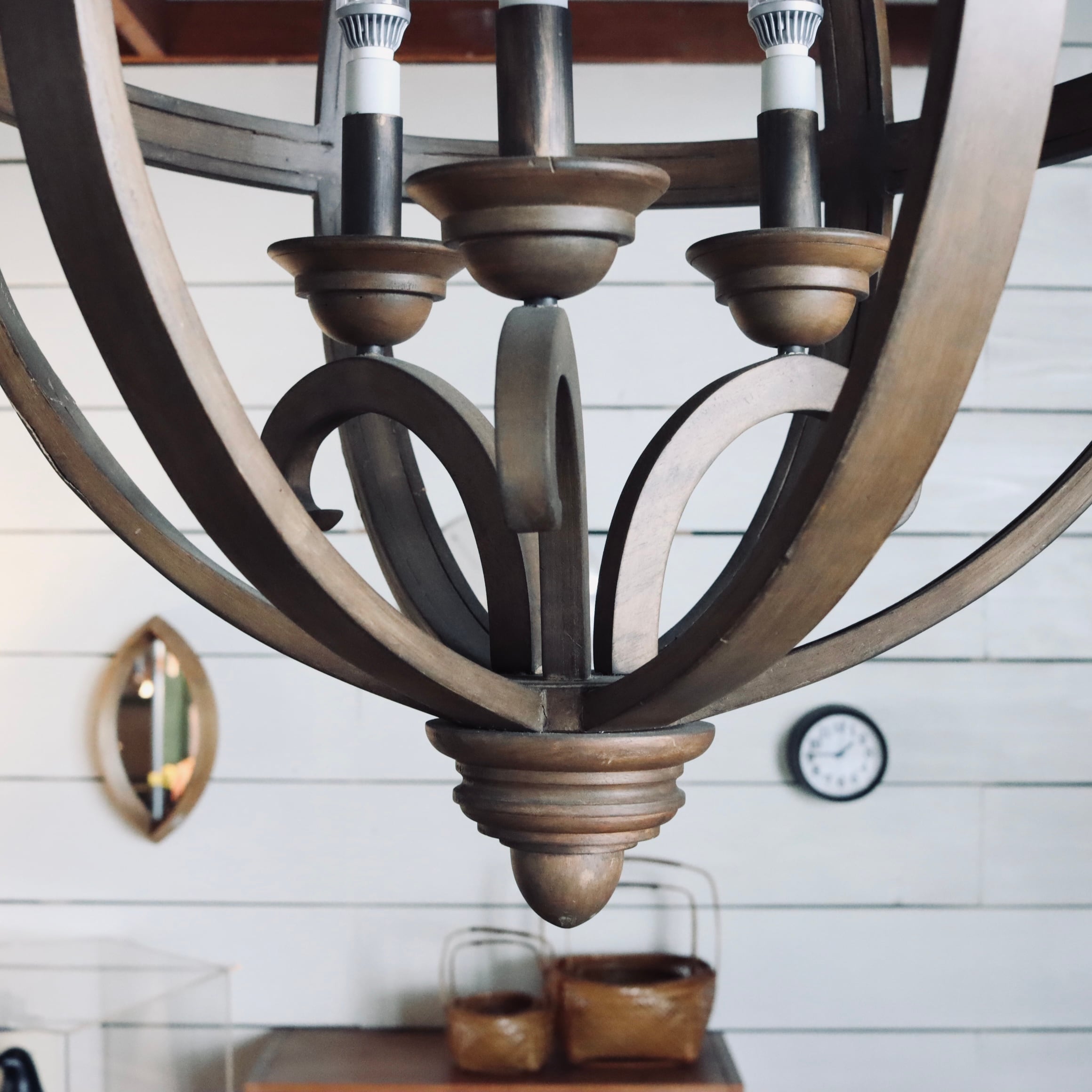 AXEL ORB CHANDELIER / CURREY & COMPANY | clapp vintage 寒川倉庫店