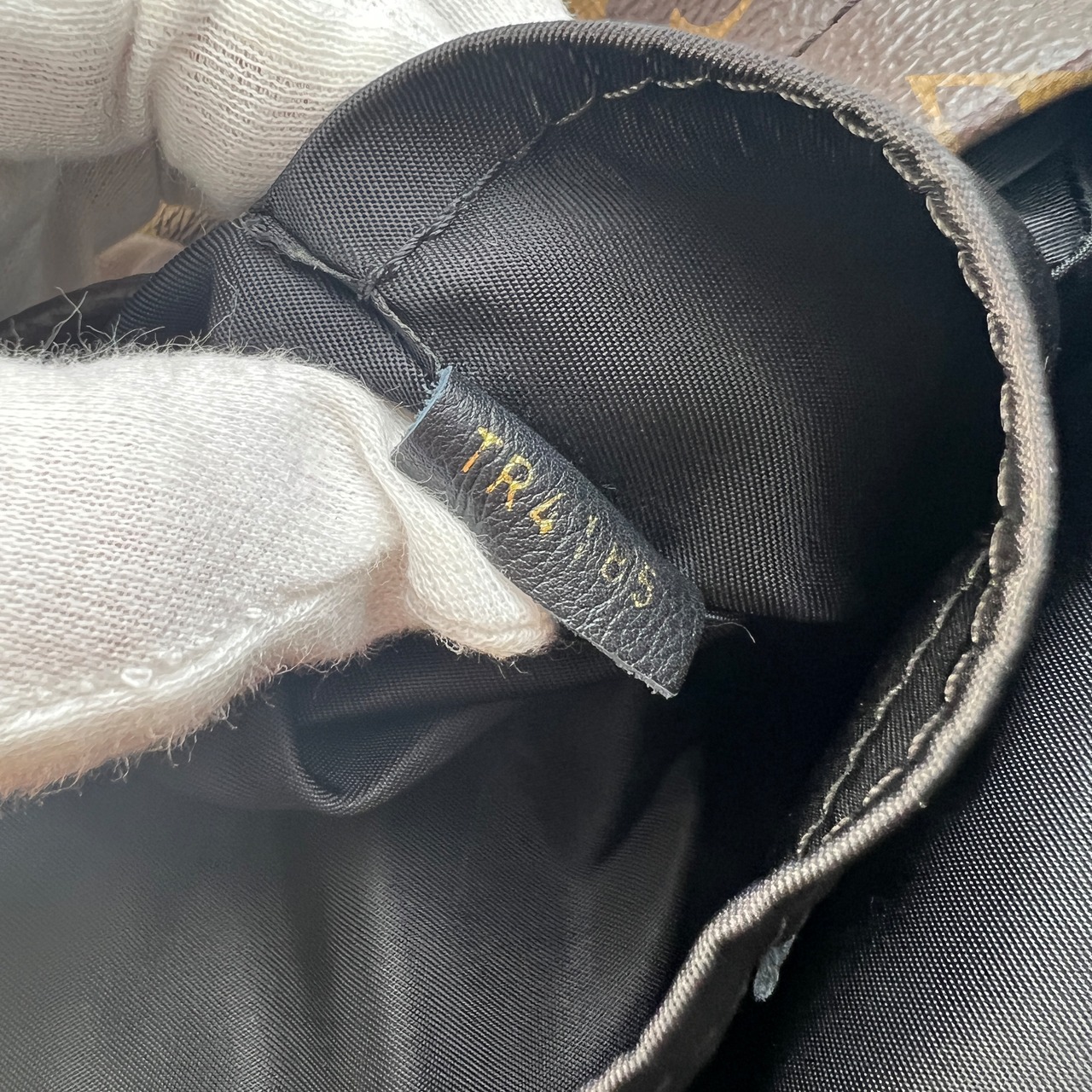 LOUIS VUITTON ルイヴィトン  モノグラム レザー バックパック・リュック ブラウン A-9825