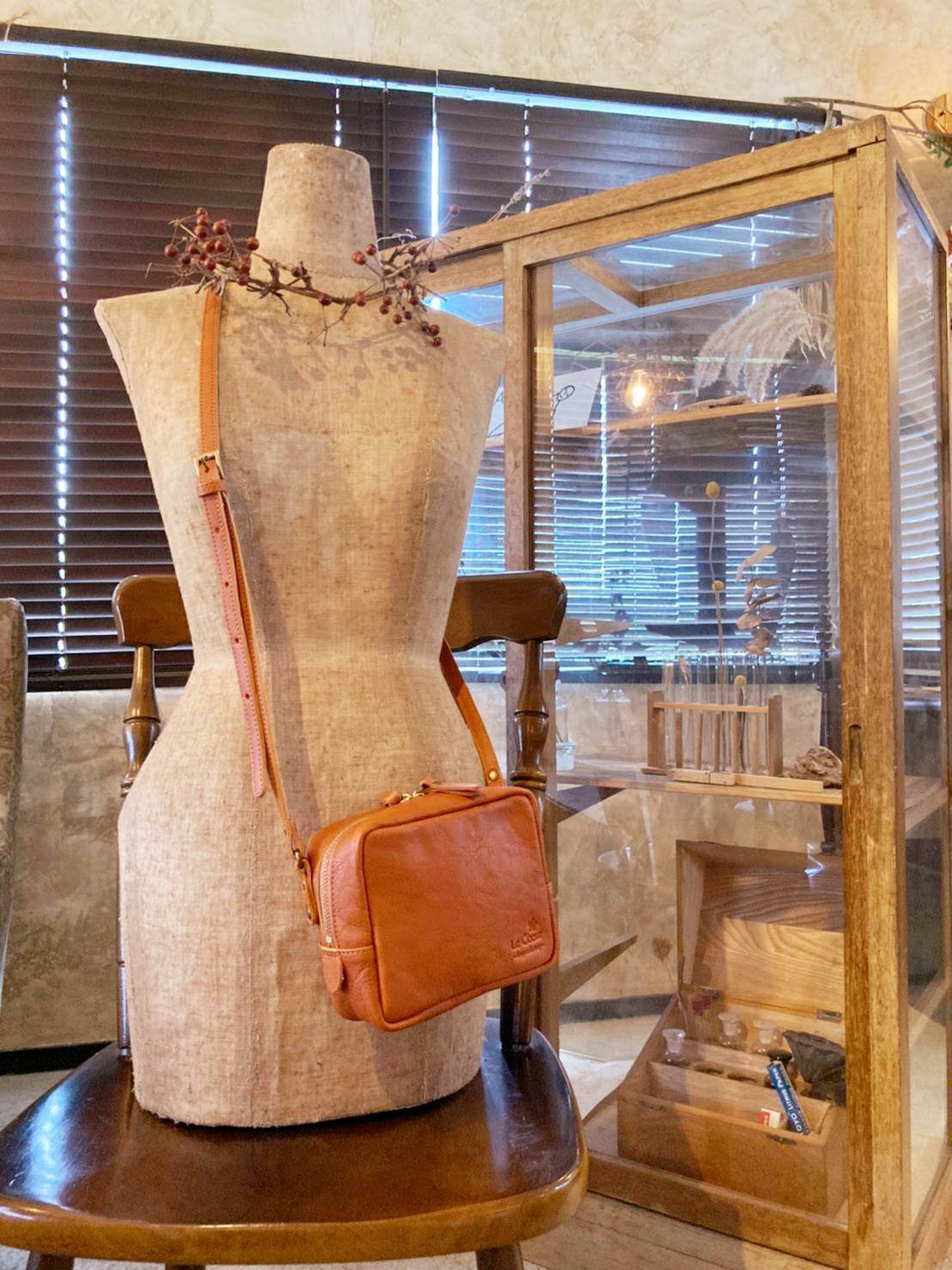 かばん屋さんのミニポシェット 本革 かわいい カジュアル（キャメル