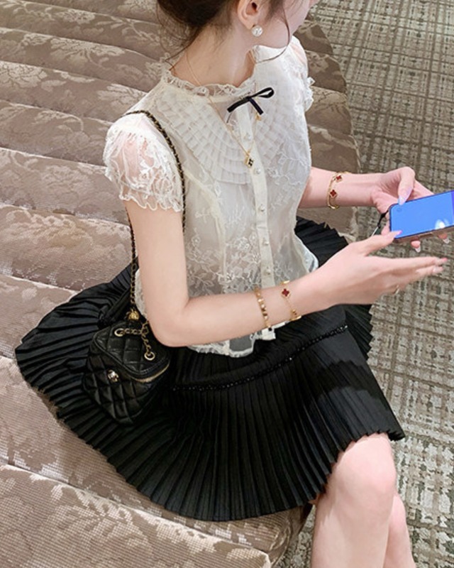 パフスリーブ シアーレース ハイネックブラウス 2608904