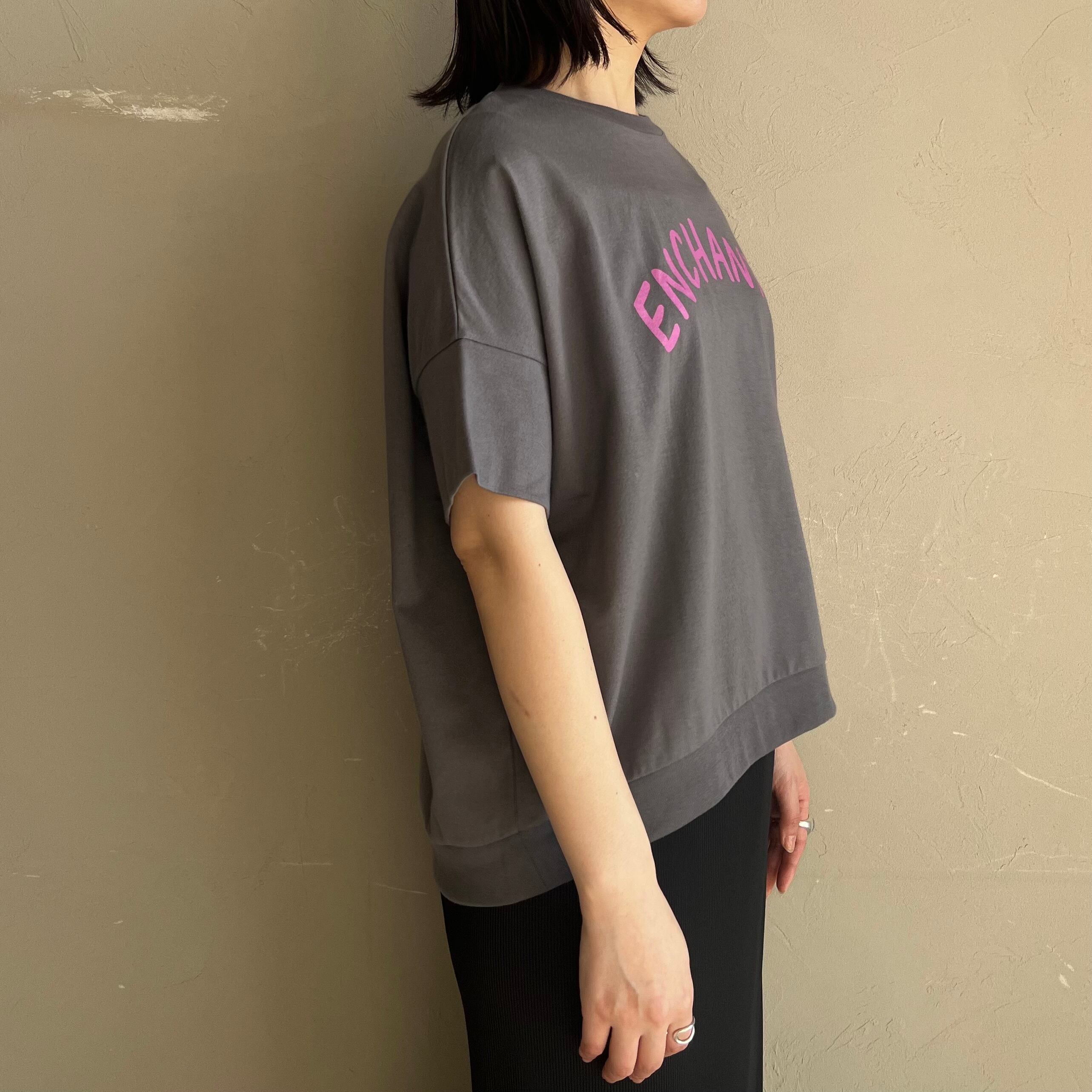 QTUME 】ロゴプリント Tシャツ | valance 福井｜レディースセレクト