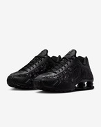 Nike Shox R4 ナイキ