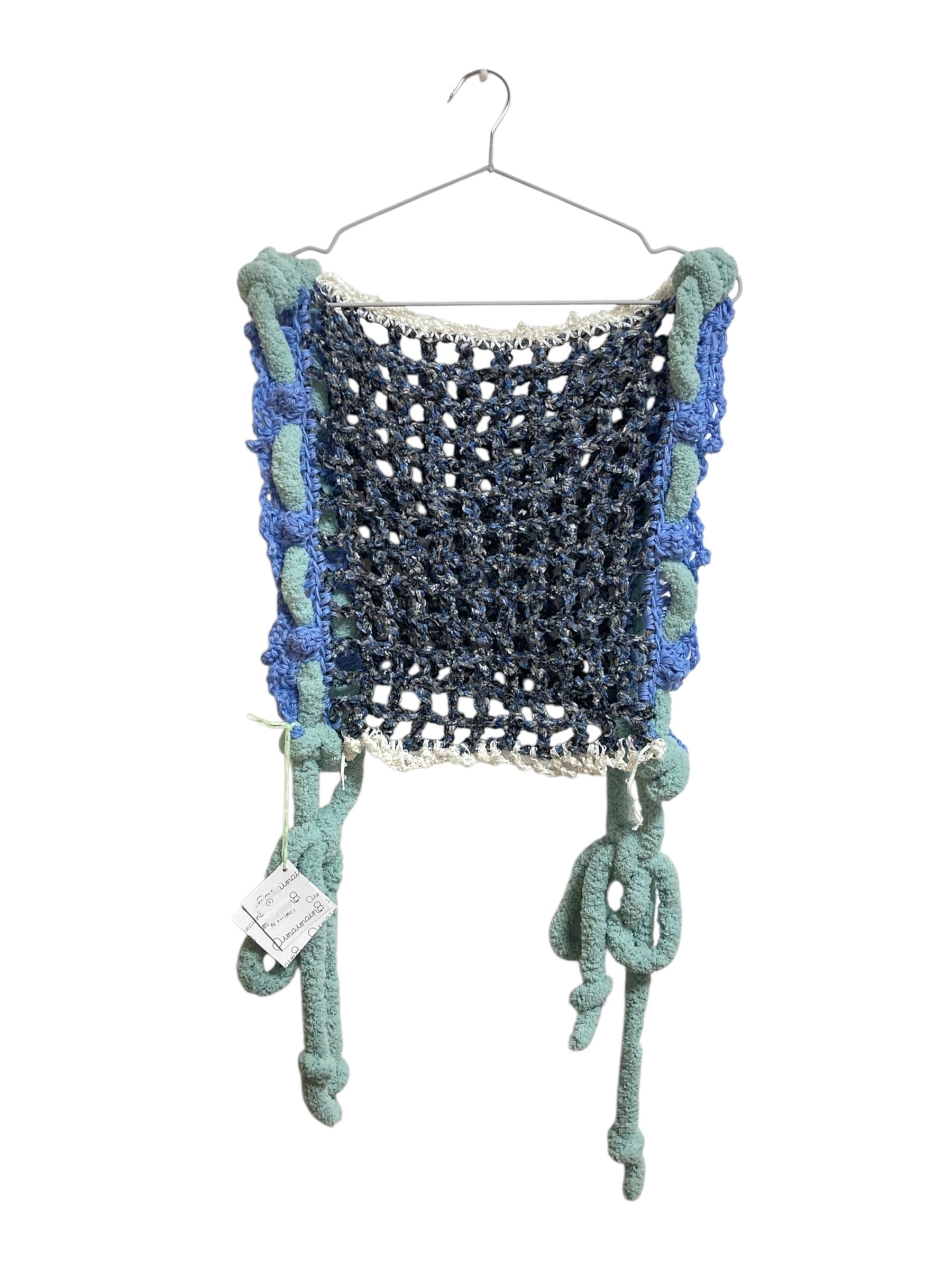 【11/16(日)19:00-11/19(水)12:00限定❣️】i-mai-mainな世界 / ちょこっとビスチェ(チョウチョ)