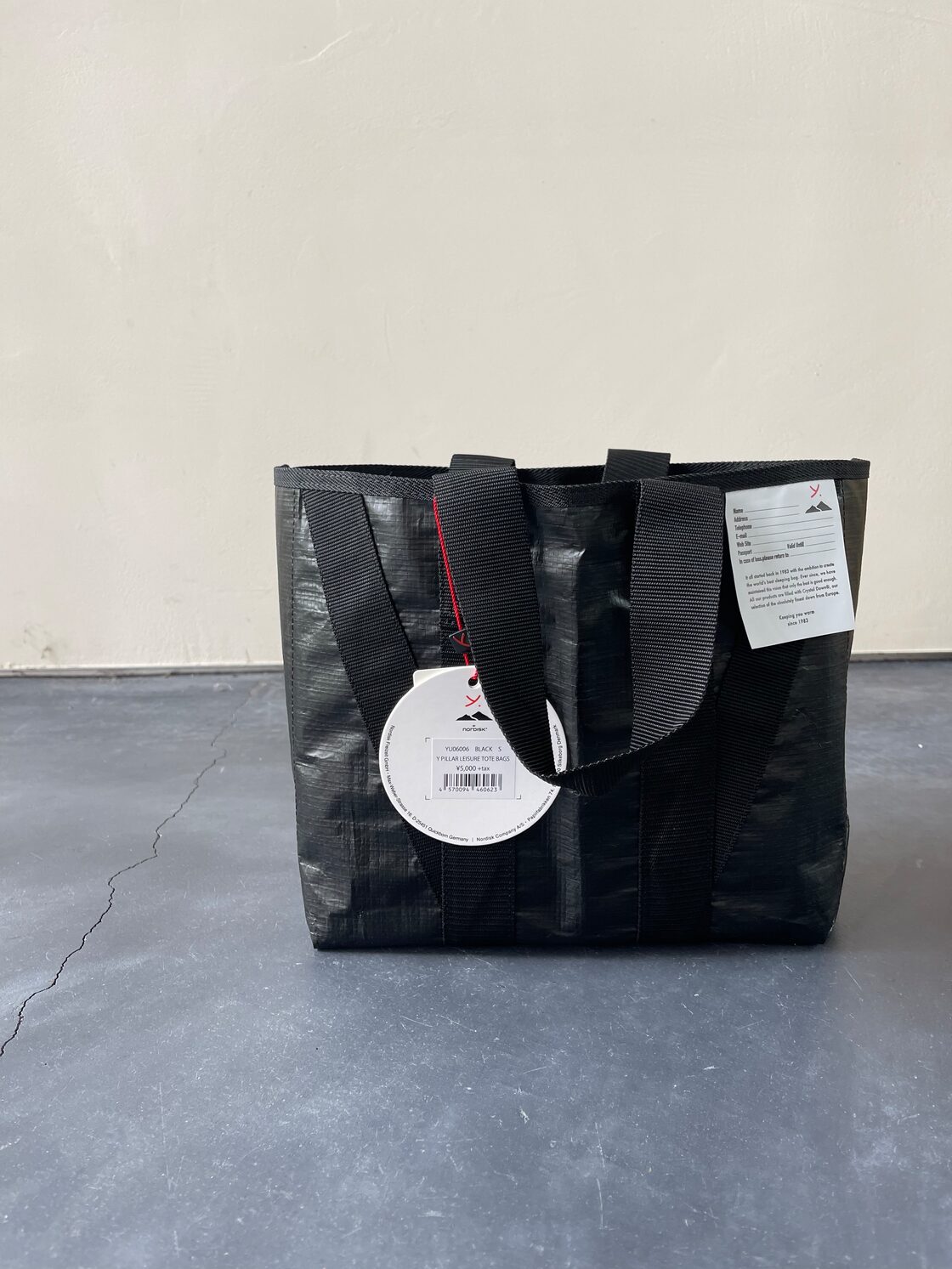 Y(dot) nordisk Y PILLAR LEISURE TOTE BAG S | PAY ID