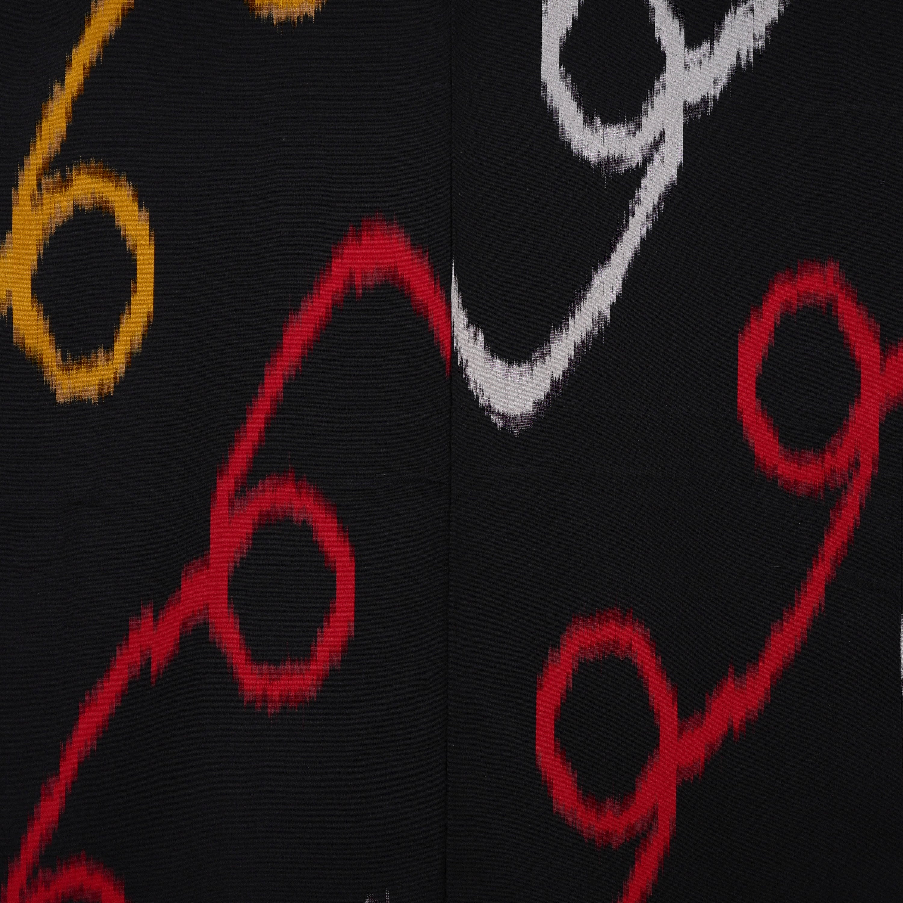 正絹 カラフルな輪柄 御召着物 | Vintage black omeshi kimono with a colorful looped line design