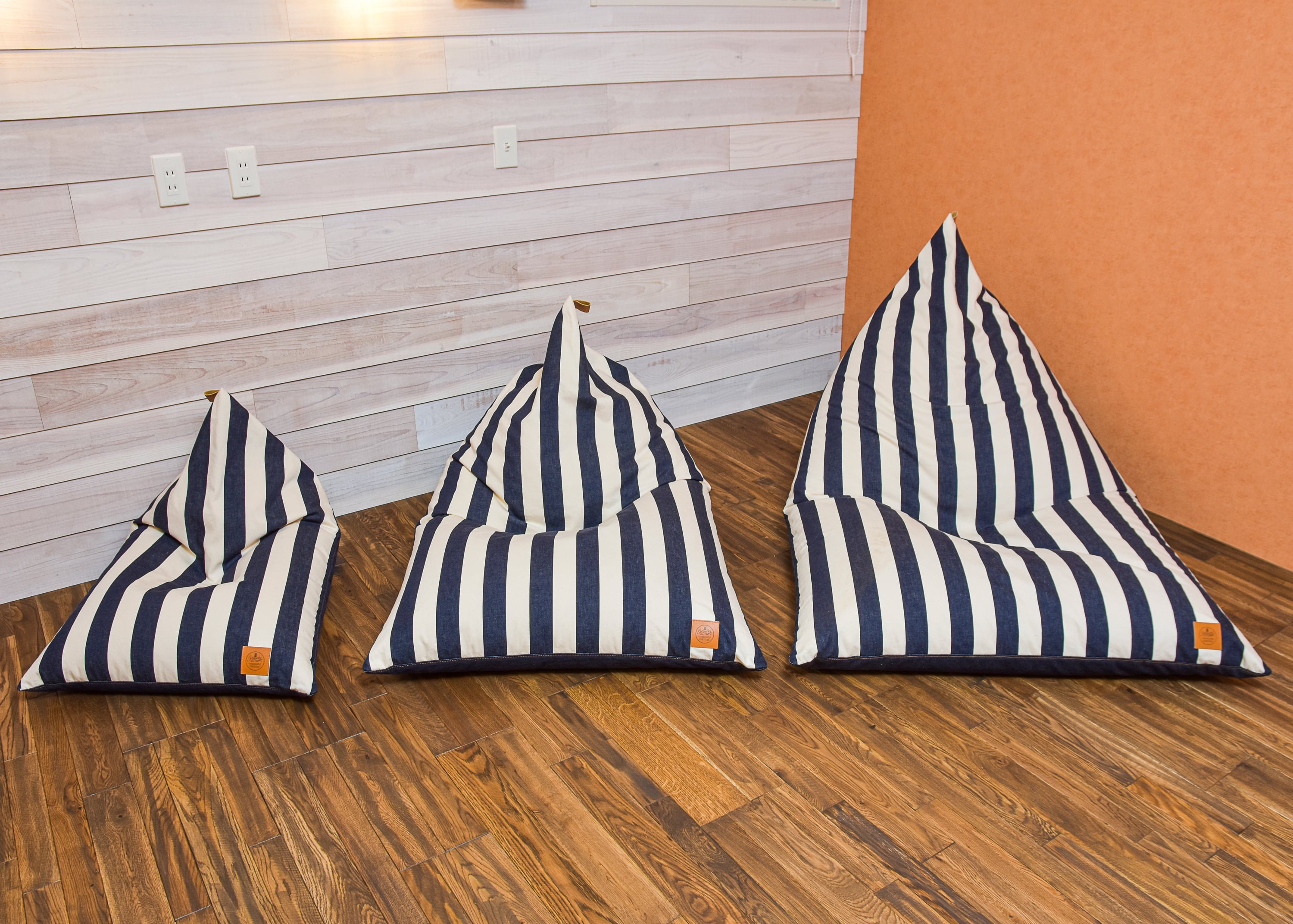 Beanbag Chair 〝ISLET〟Mサイズ | Setouchi DENIM
