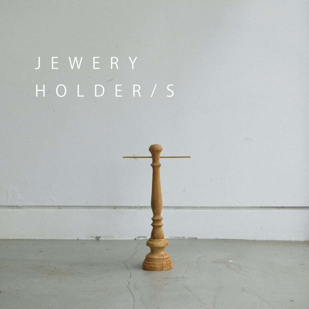 VONA wooden spindle JEWERY HOLDER(S)