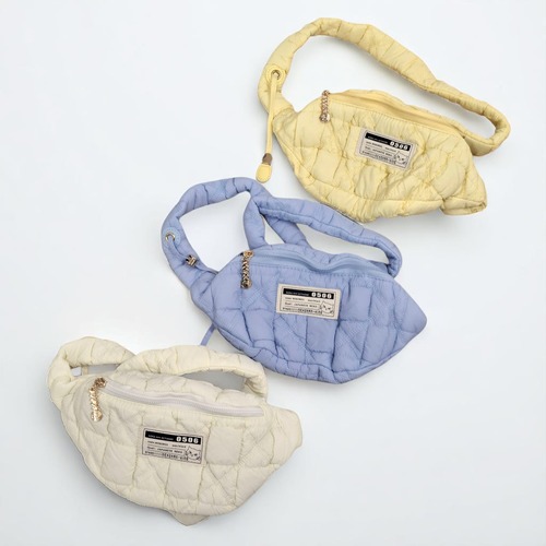 3色展開　キルティングショルダーバッグ