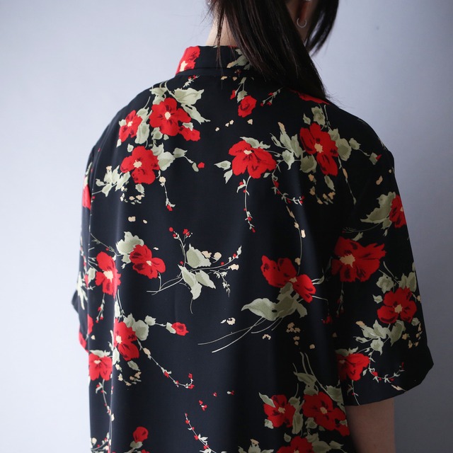 beautiful flower pattern and good button design h/s shirt