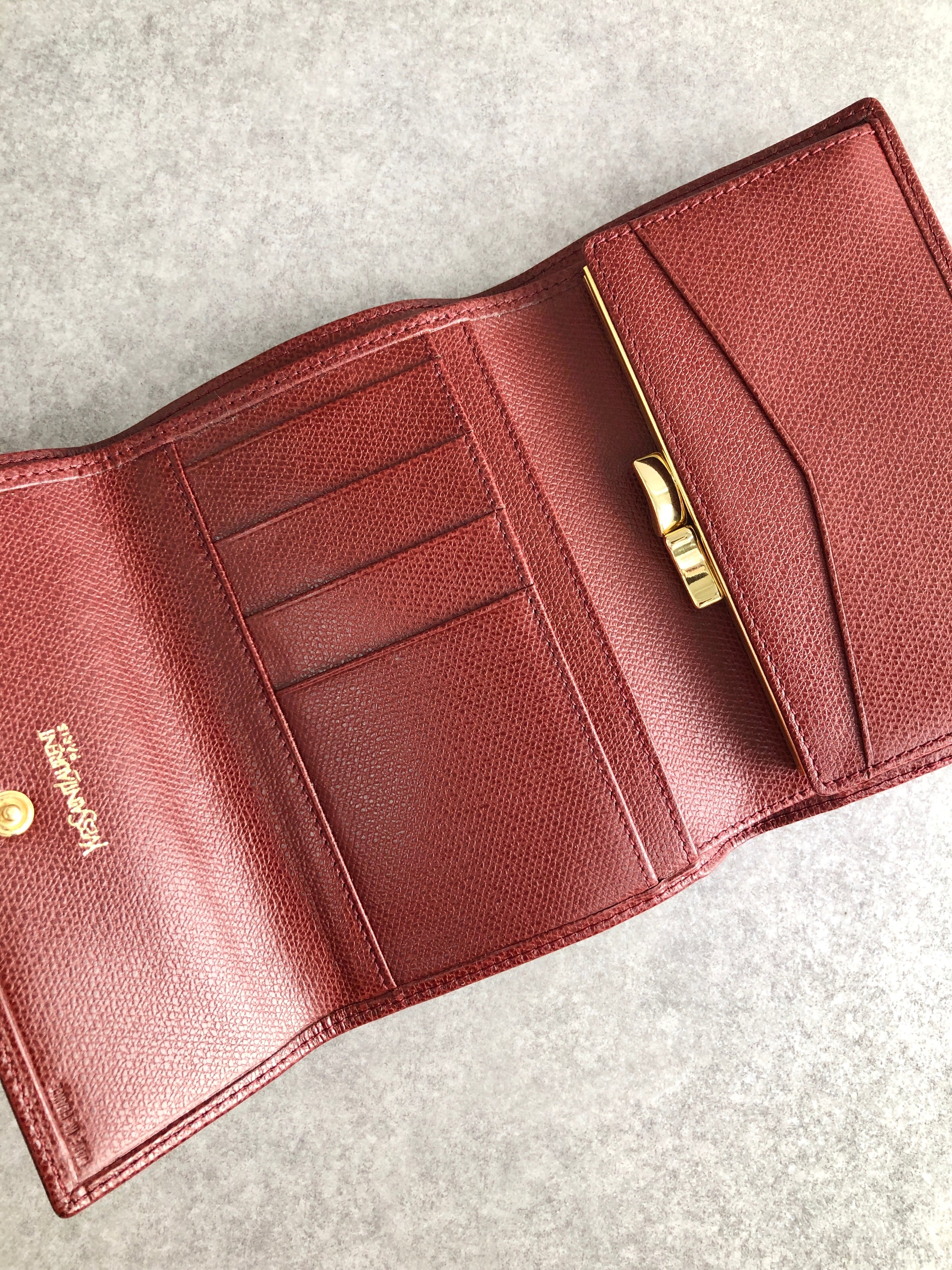 Yves Saint Laurent イヴ・サンローラン 財布 レッド YSL がま口 Yves Saint Laurent イヴ・サンローラン 財布 レッド YSL がま口