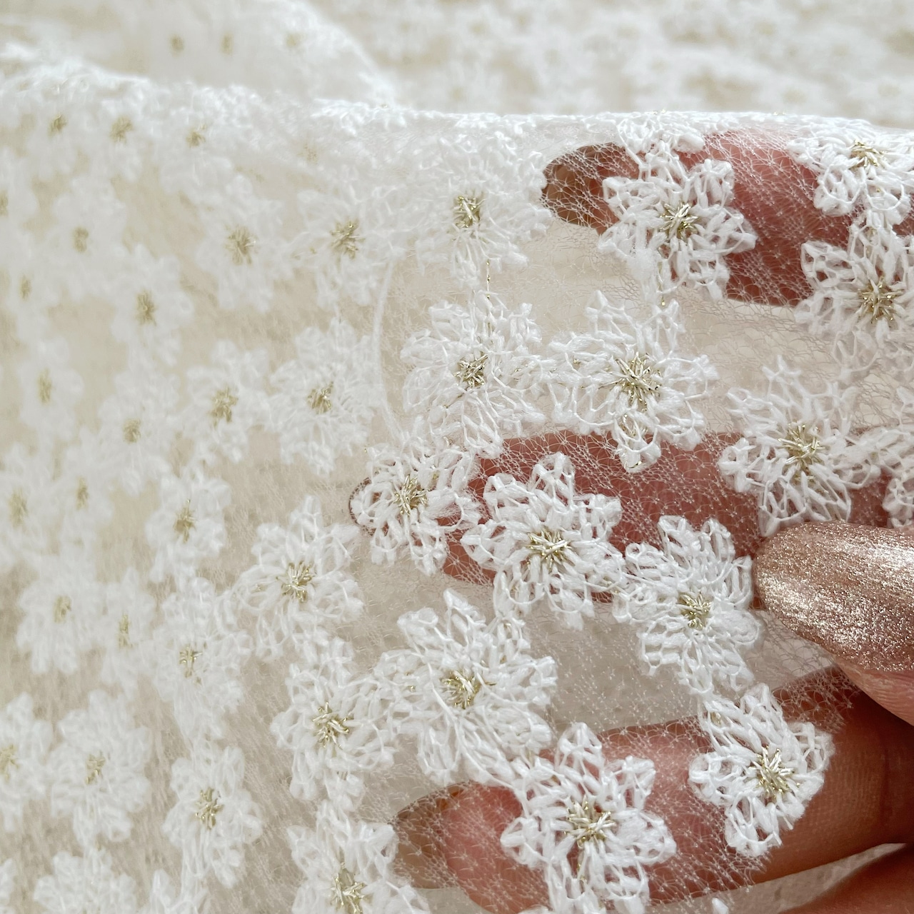 【1個】期間限定予約販売♪50×60cm フラワーレース布 デイジー