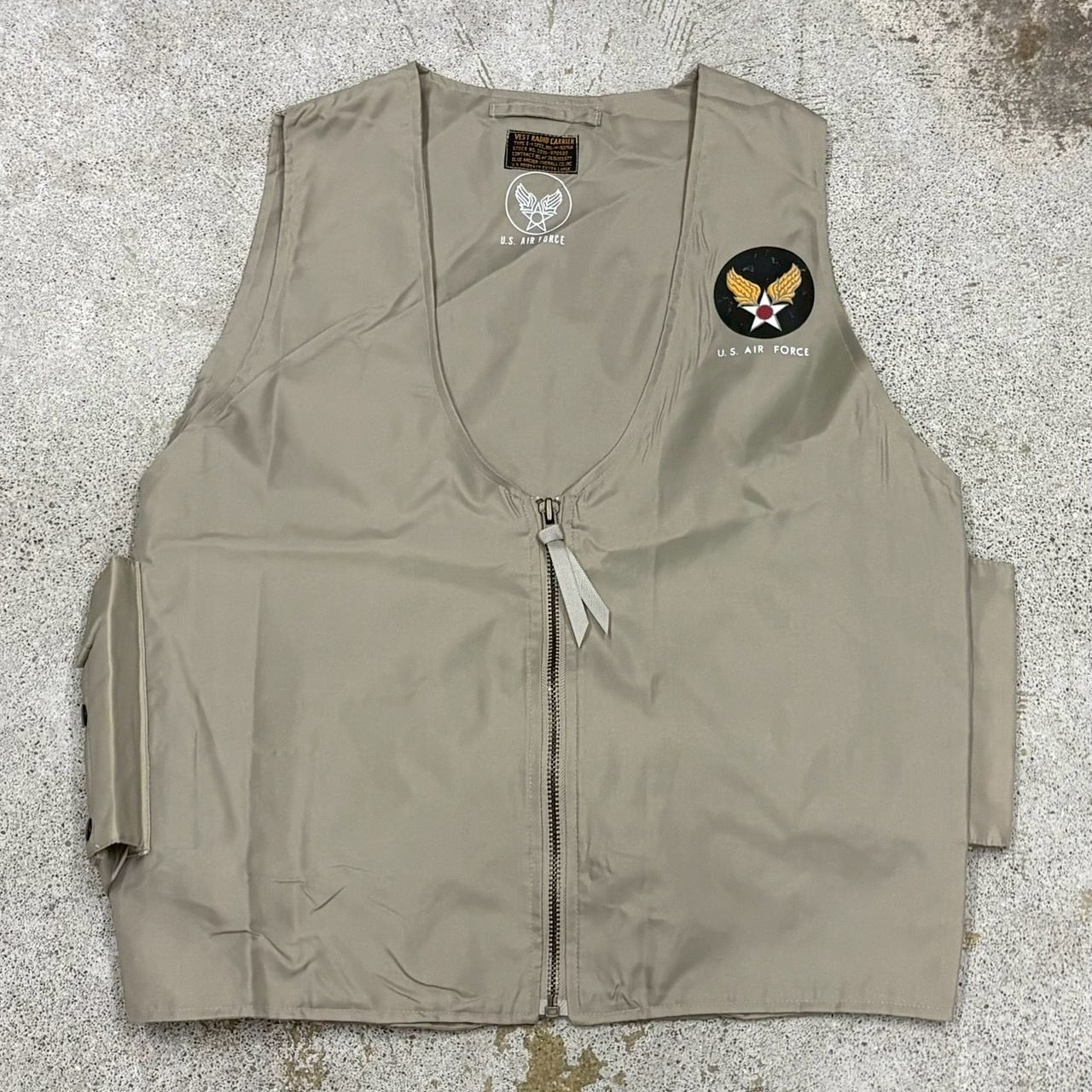 US三軒茶屋 ベスト USAF U.S.AIR FORCE 米空軍 E-1 ラジオベスト ベスト | Lifeusedclothing