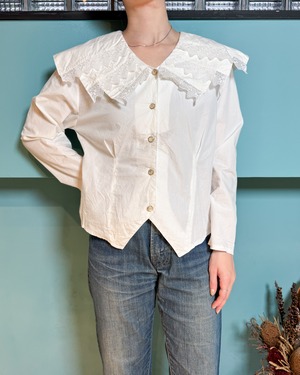 Used Lace Sailor Color Blouse