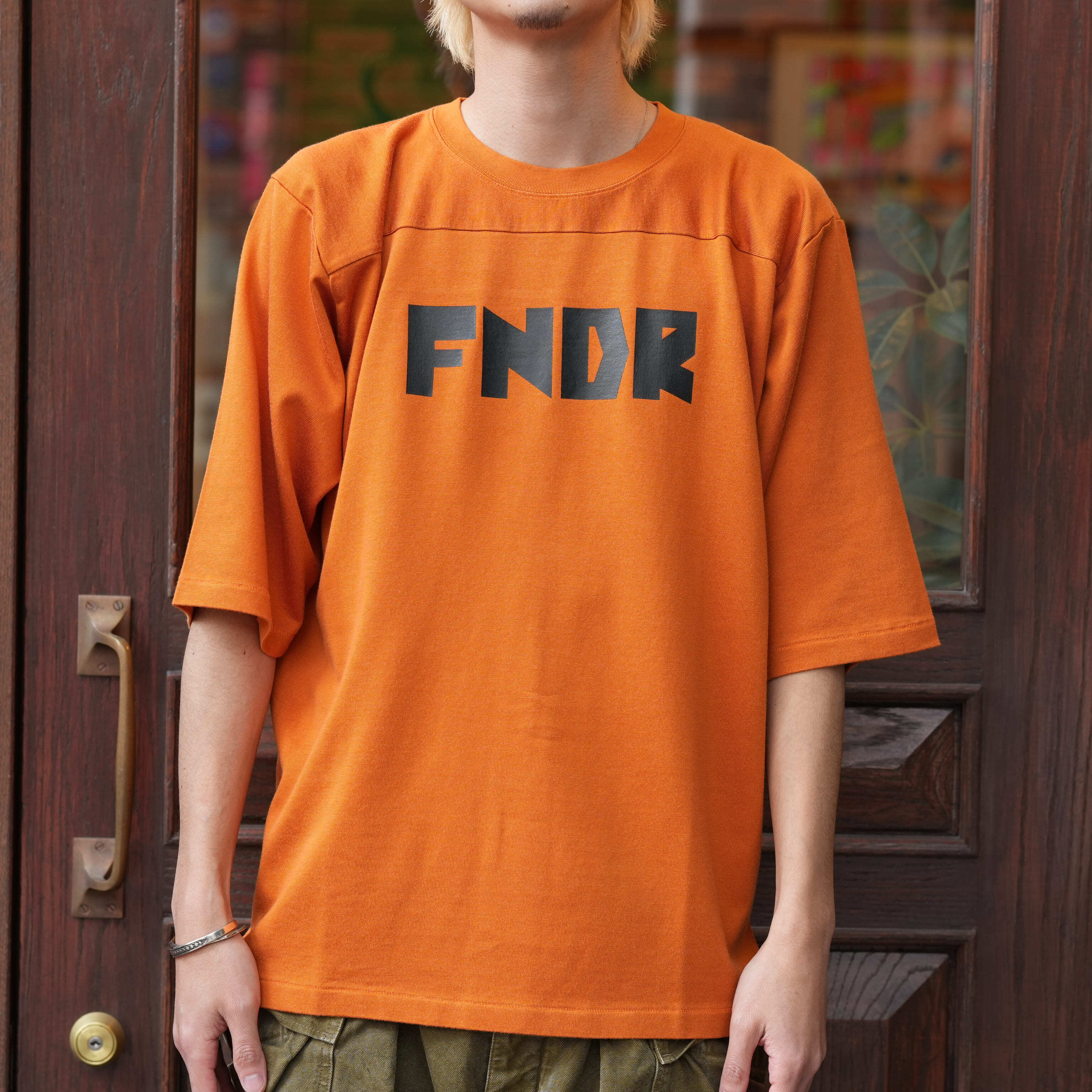FOUNDOUR (ファウンダ) 26SS "COTTON RAYON FOOTBALL TEE" -ORANGE-