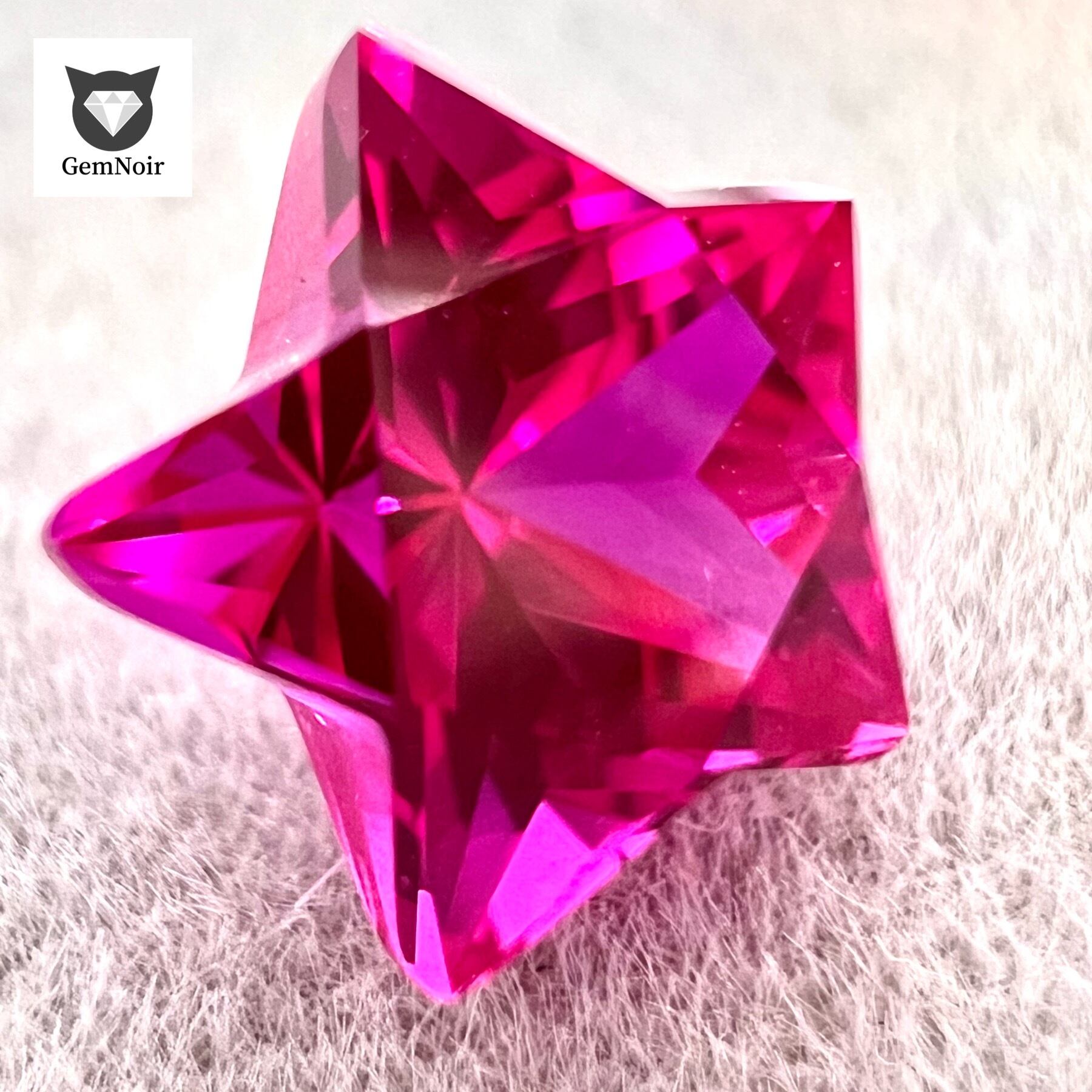 合成サファイア ビビッドピンク スターカット ラボグロウン ルース 上質 1 7ct Gemnoir 合成宝石 人造宝石