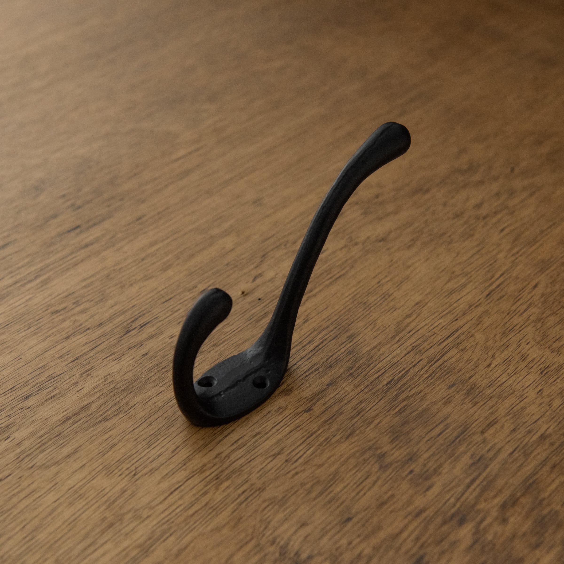 コートフック 黒 アイアン | PASSAGE DUVE