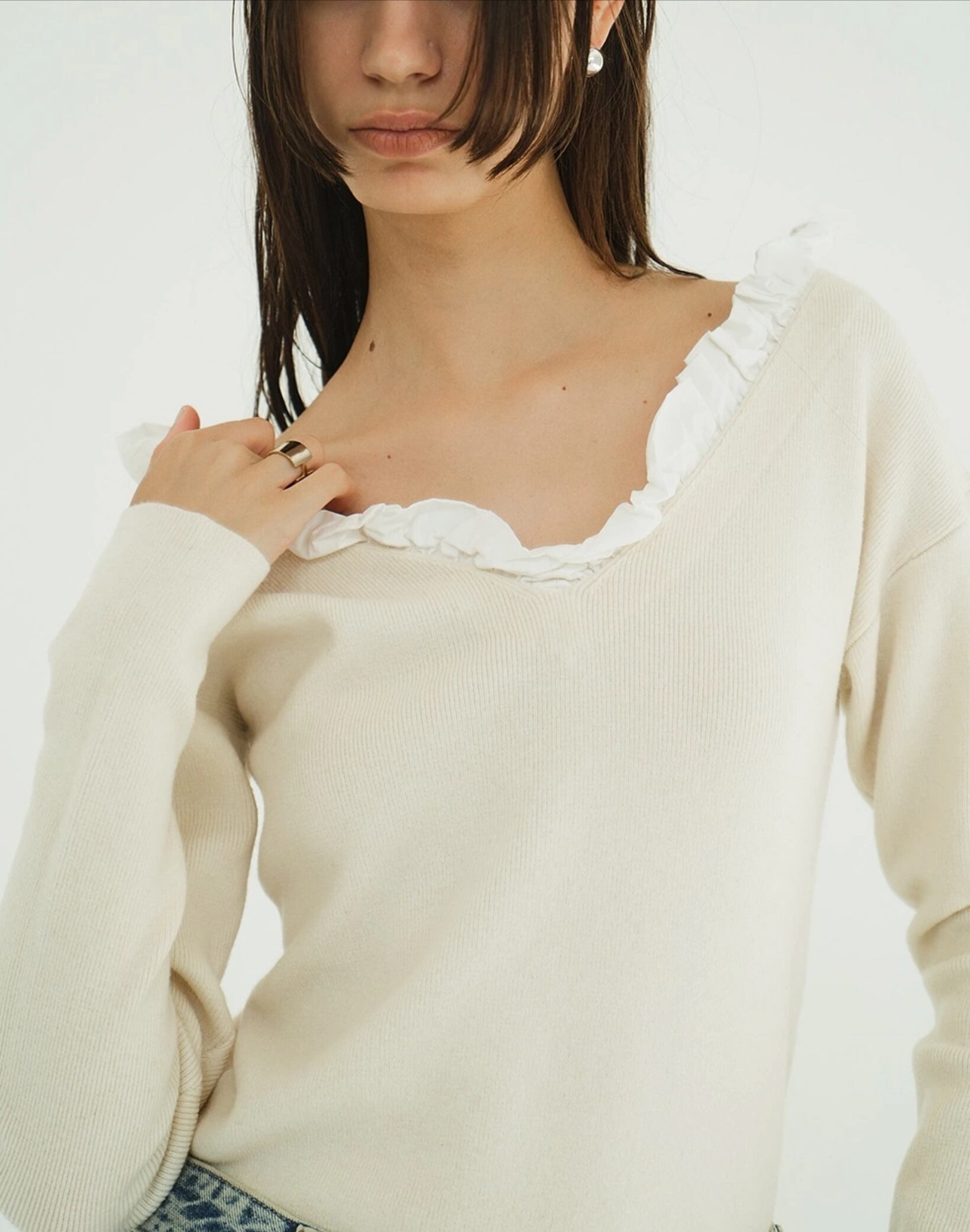 CLANE FRILL V NECK KNIT TOPS 新品未使用 CLANE FRILL V NECK KNIT TOPS | FLICKA ASHIYA
