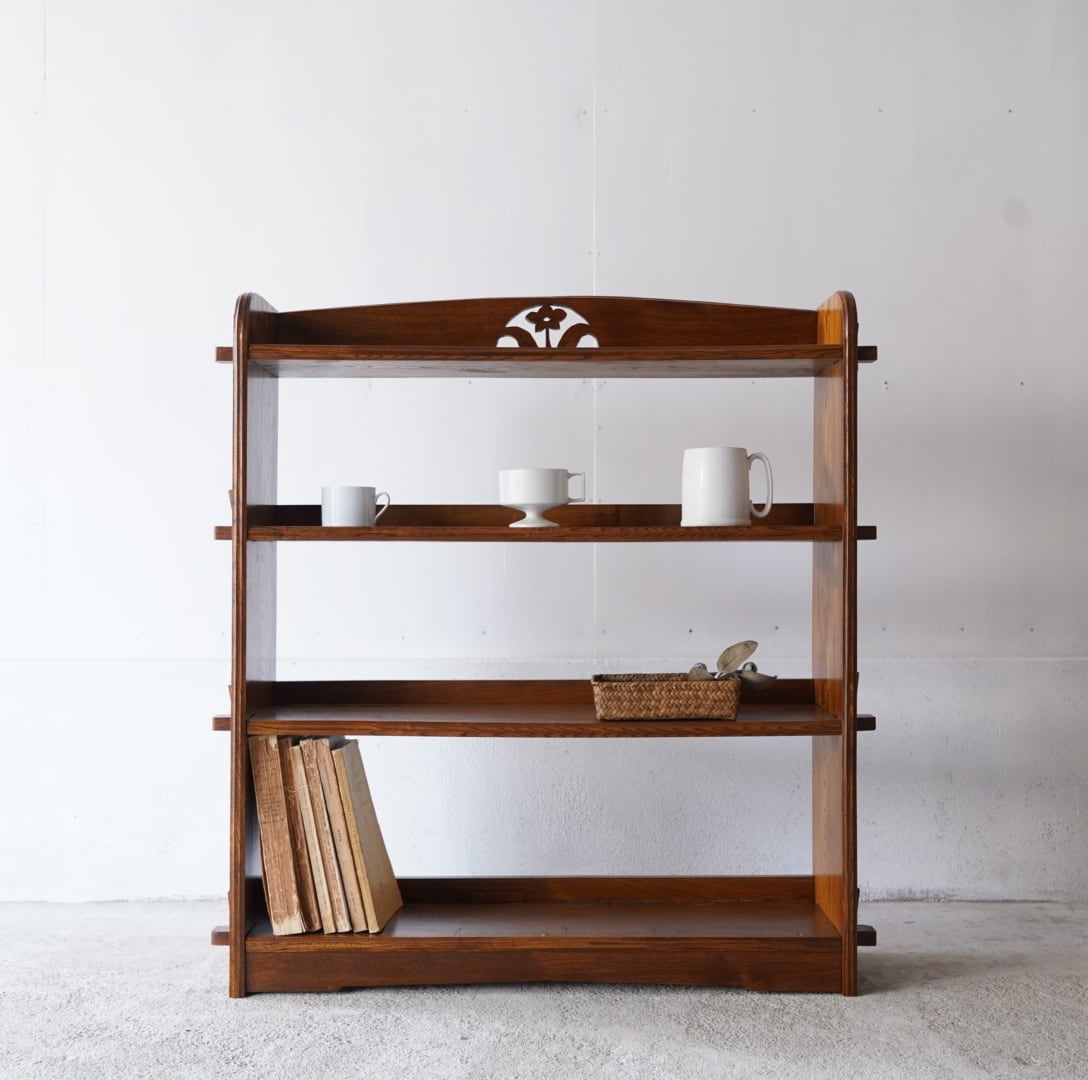 4段のオープンラック