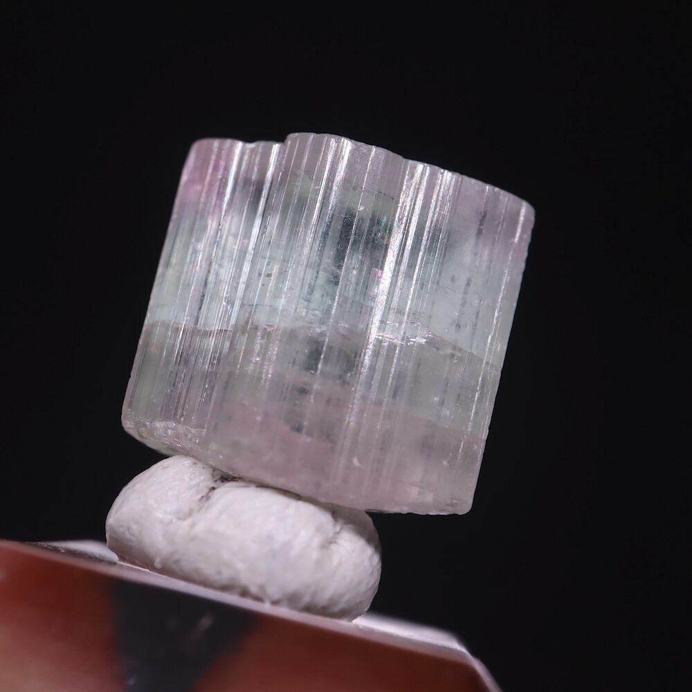 バイカラートルマリン 結晶 電気石 1.5g T789 鉱物 天然石 原石