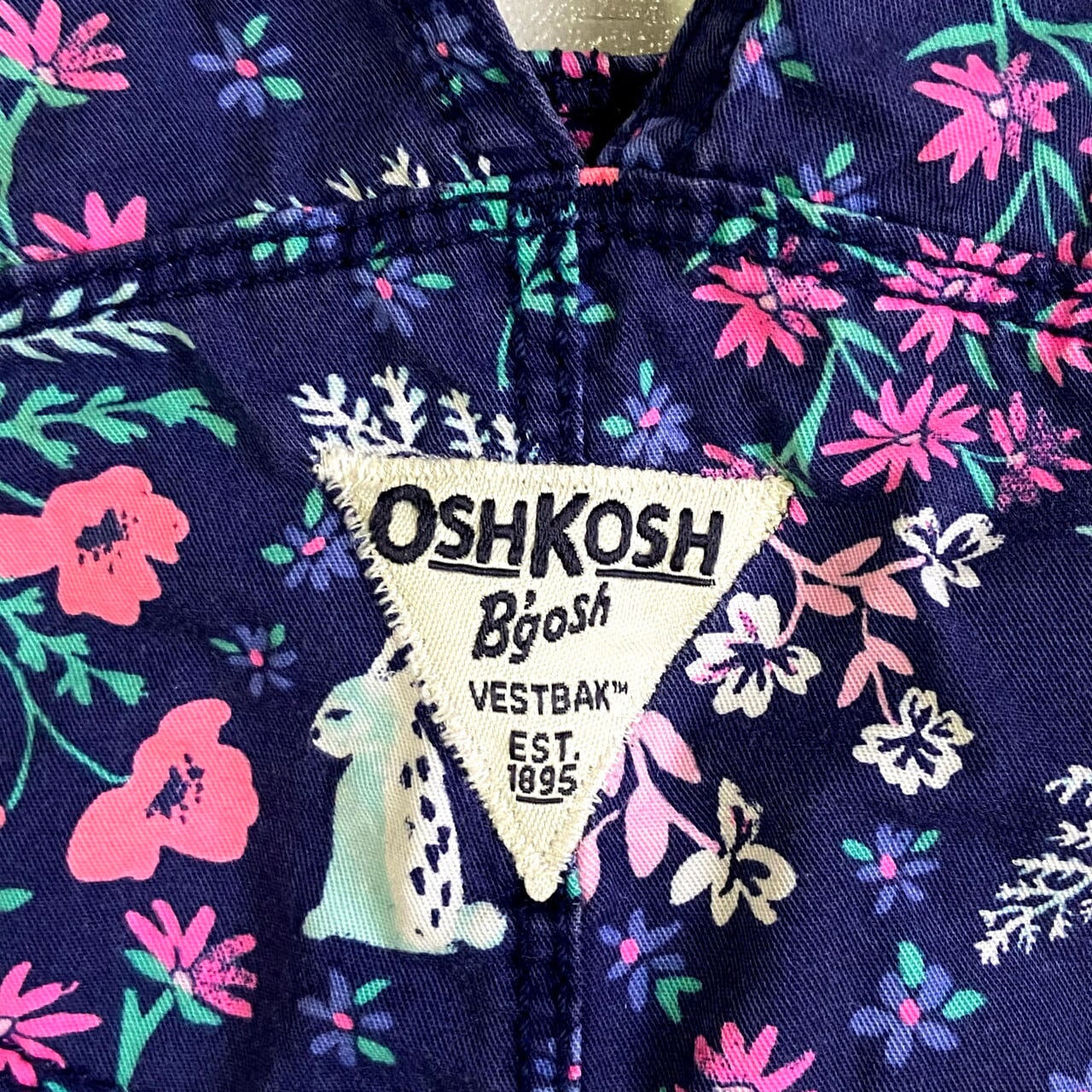 kids】オシュコシュ うさぎ 花柄 総柄 オーバーオール キッズ24ヵ月 90
