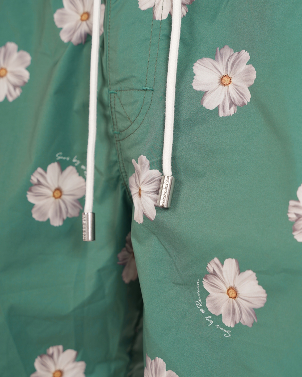 【SUNS】FLOWER PATTERN COLOR BOARD SHORTS［RSW101］