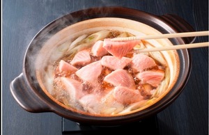 【超希少部位をお得に】カマトロ鍋(天然メバチ鮪、うどん、特製出汁スープ付)