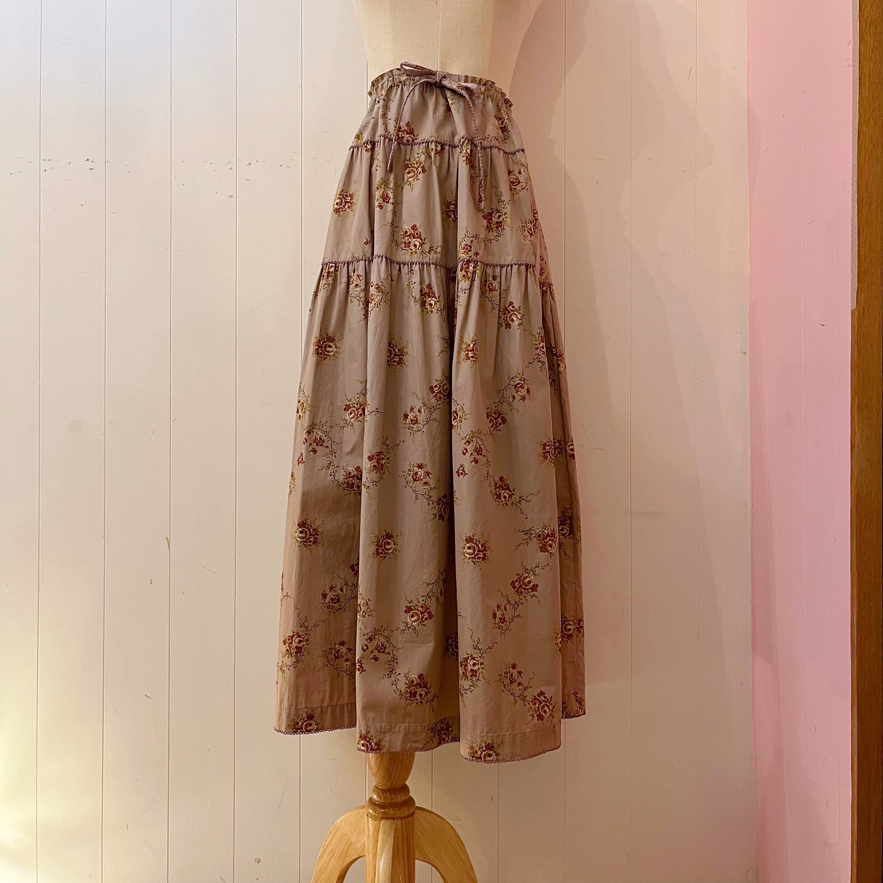 wonderful world / lavender rose tiered skirt