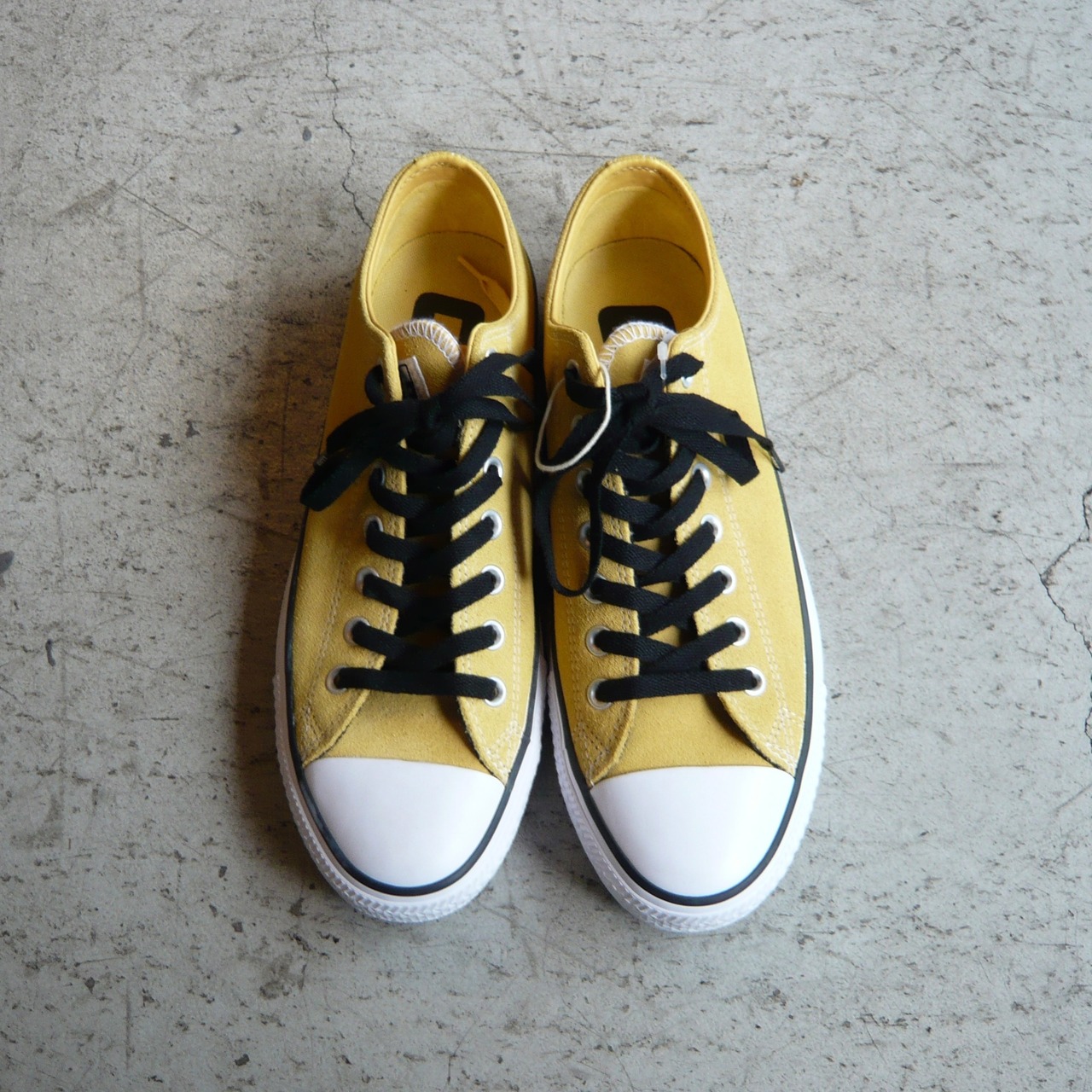 CONS CATS PRO LOW イエロー