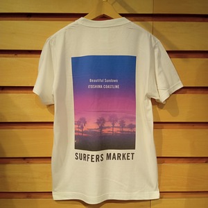 SURFERS MARKET PHOTO Tシャツ (Whiteグラデーション)