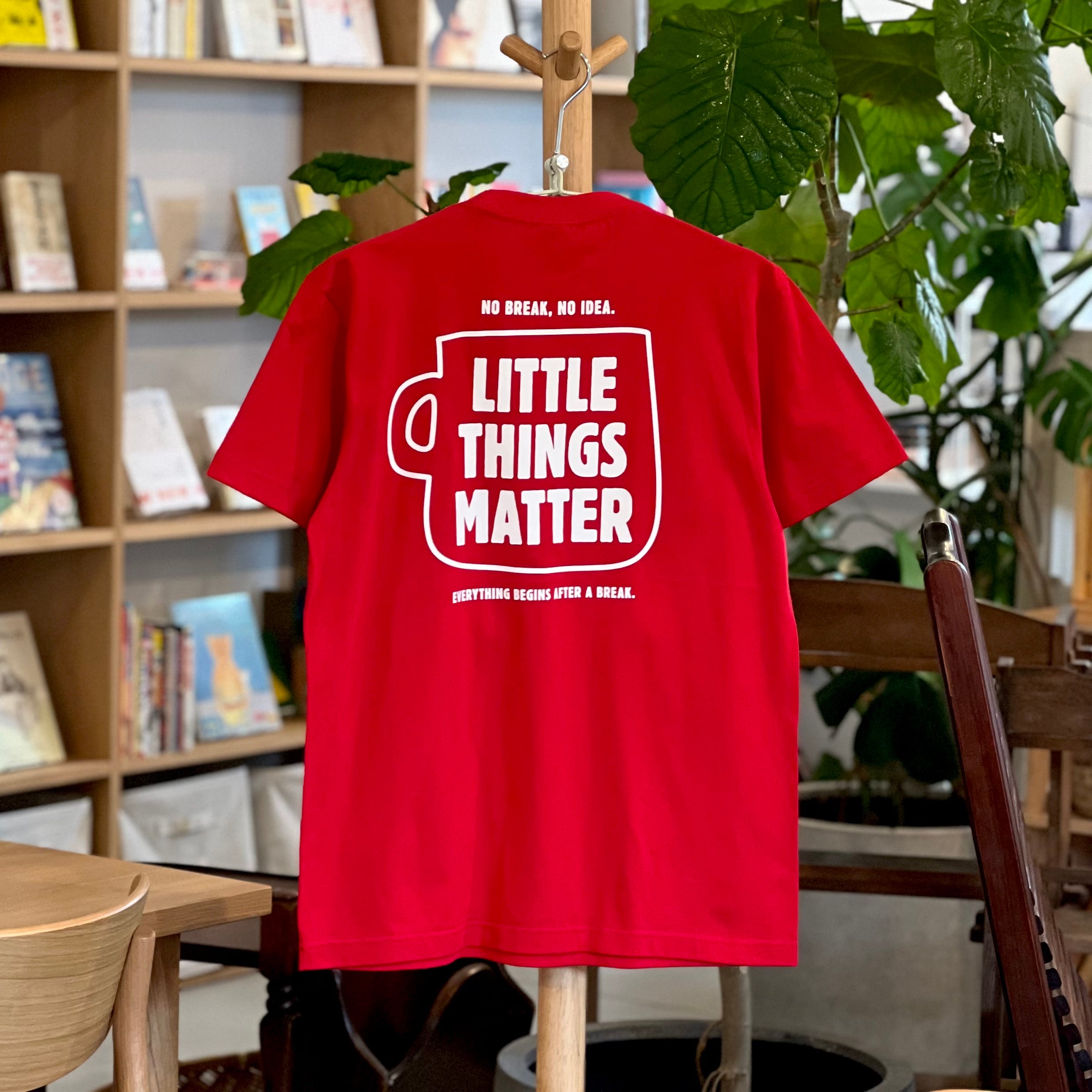 COFFEE BEFORE ANYTHING ベーシックTシャツ Red | PINEBOOKS COFFEE