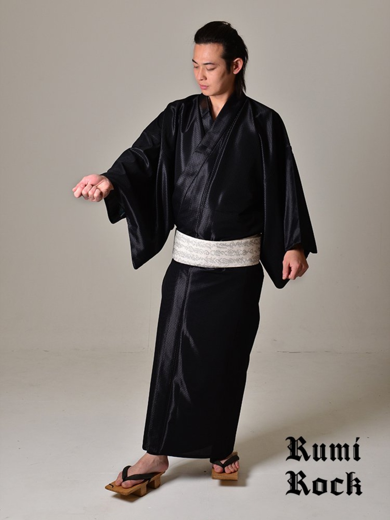 【受注商品】Rumi Rockきもの「バーズアイ」ブラック 　[A148]