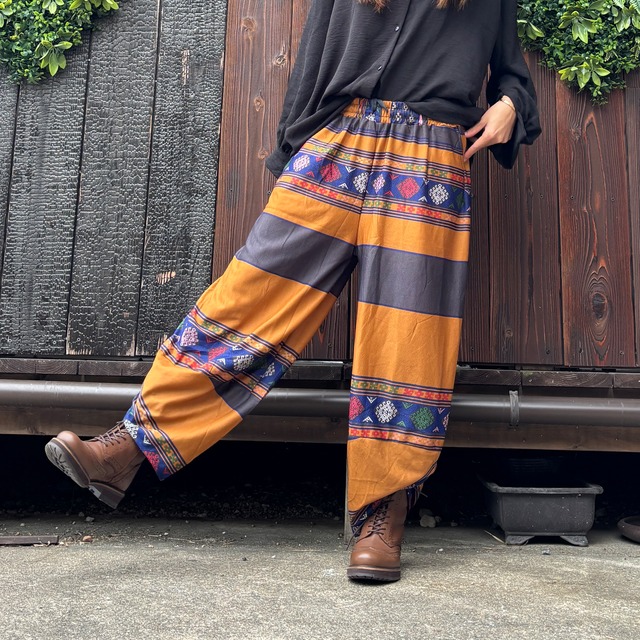 オリエンタルパンツ