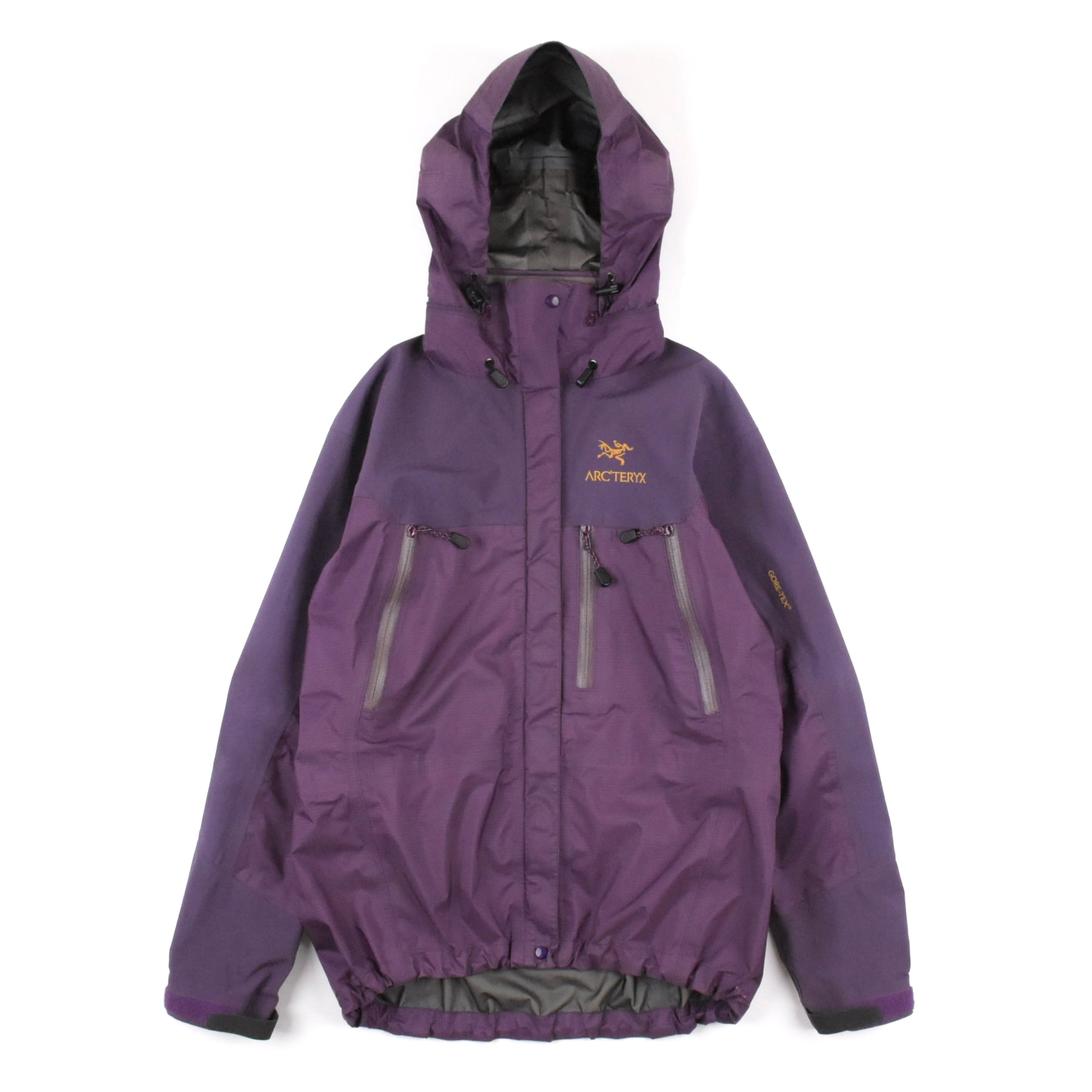 ARC’TERYX BETA SL HYBRID JACKET ''Tui'' ARC'TERYX BETA SL HYBRID JACKET ''Tui'' | PLAIRE