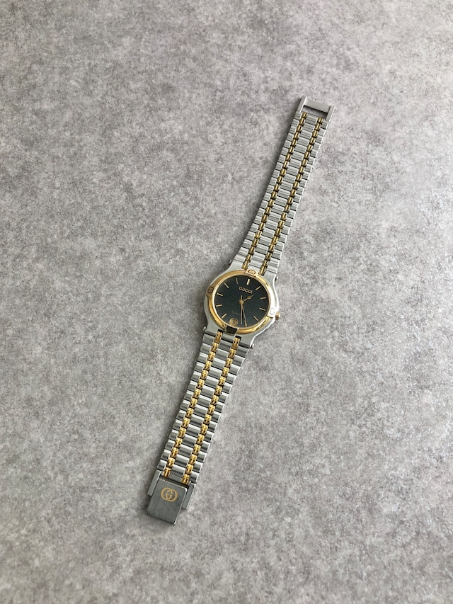 GUCCI グッチ 腕時計 シルバー×ゴールド ロゴ ステンレススチール 9000M vintage ヴィンテージ オールド devypm