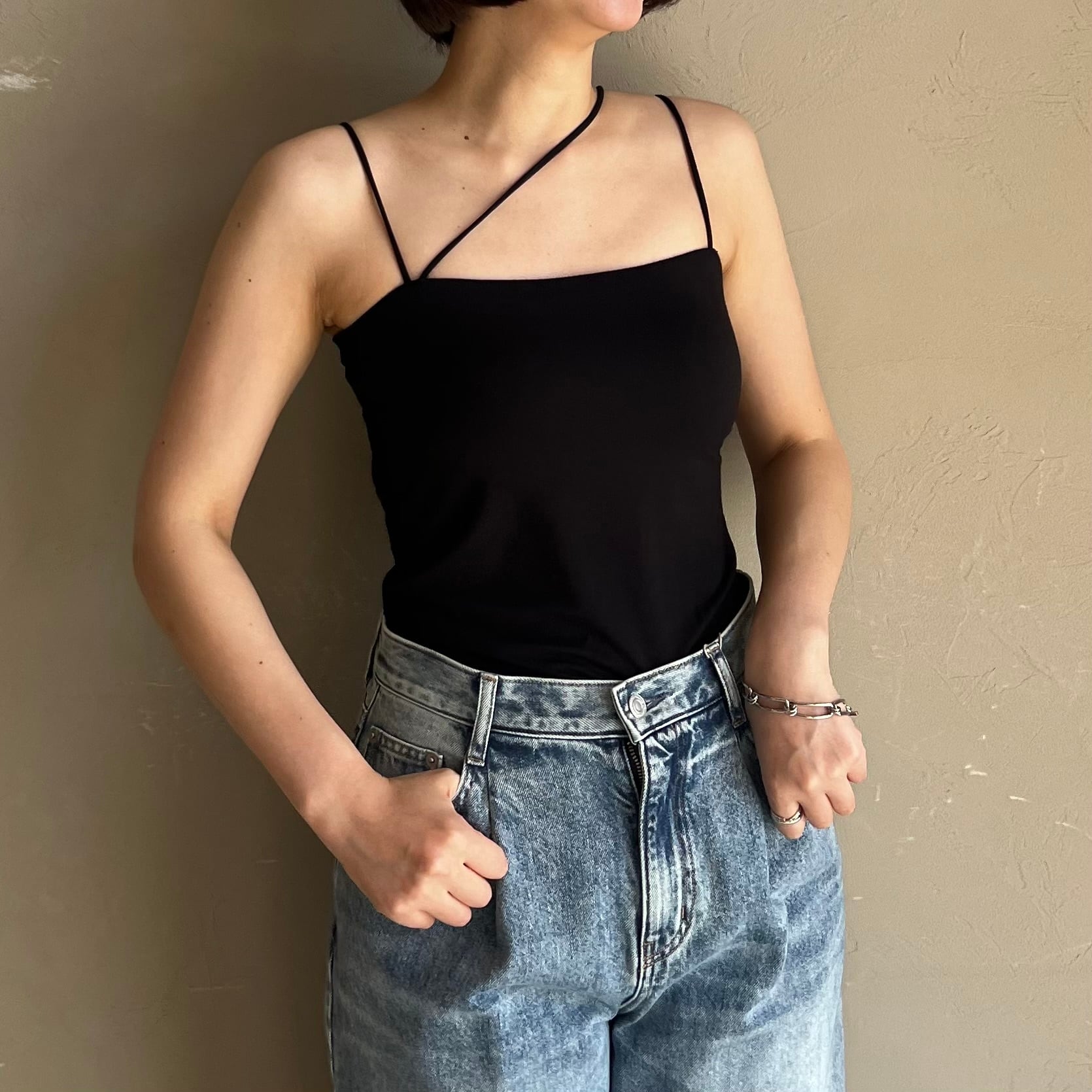 hwyl 】カップ付きアシメデザインキャミ | valance 福井｜レディース