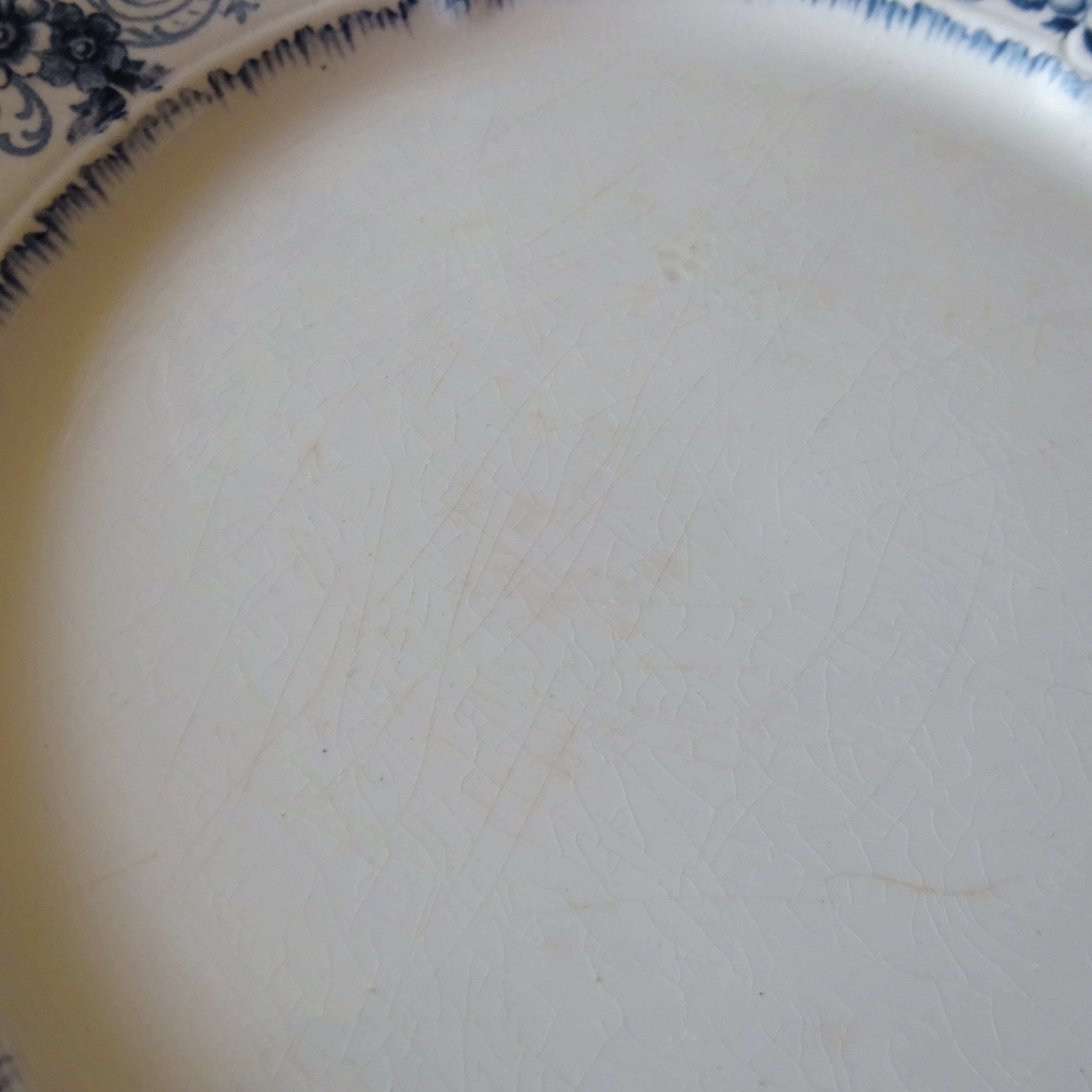 【 Nouveauté 】☆U & C SARREGUEMINES modèle《AÏDA》assiette plate (B)