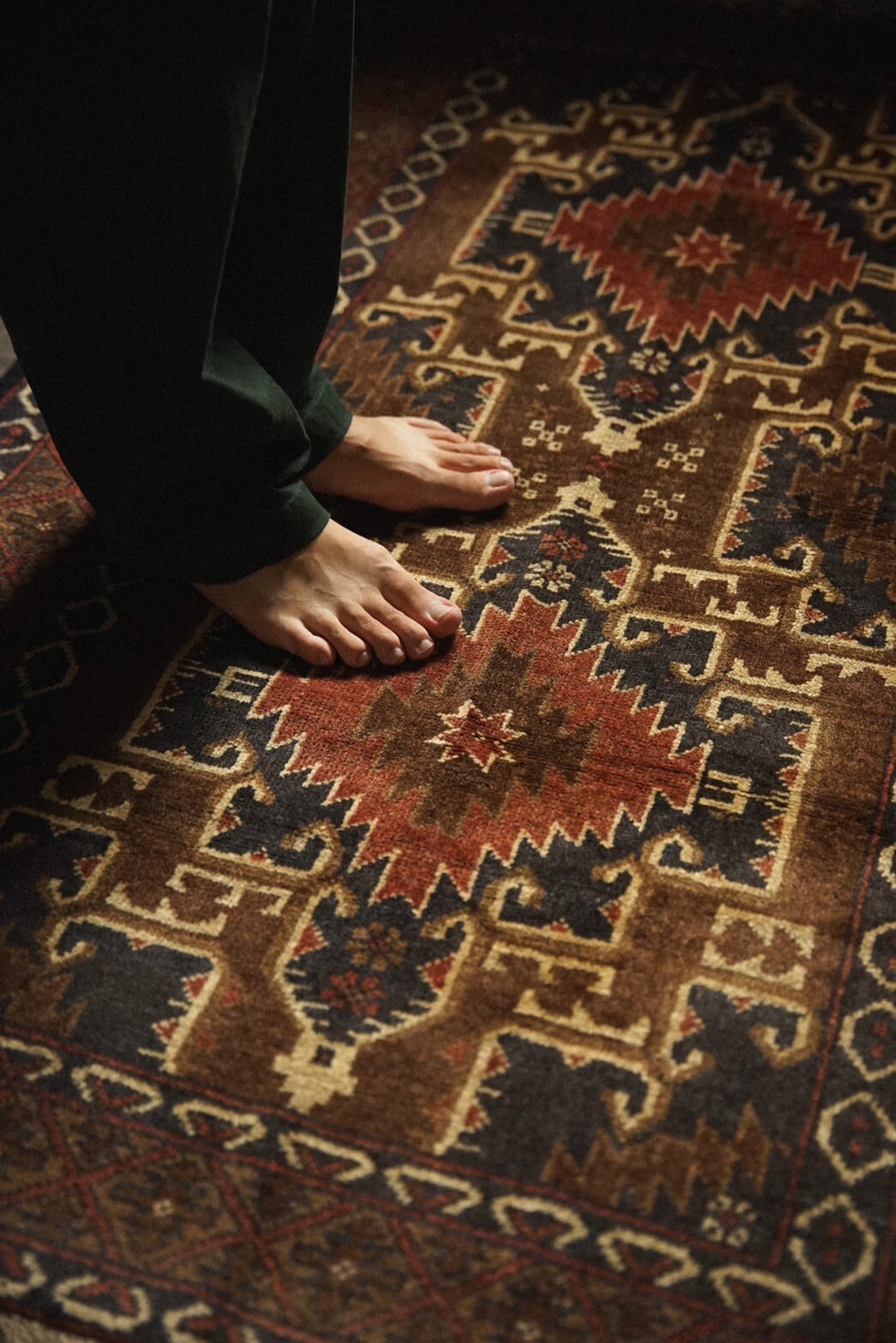 871 -Vintage Baluch rug