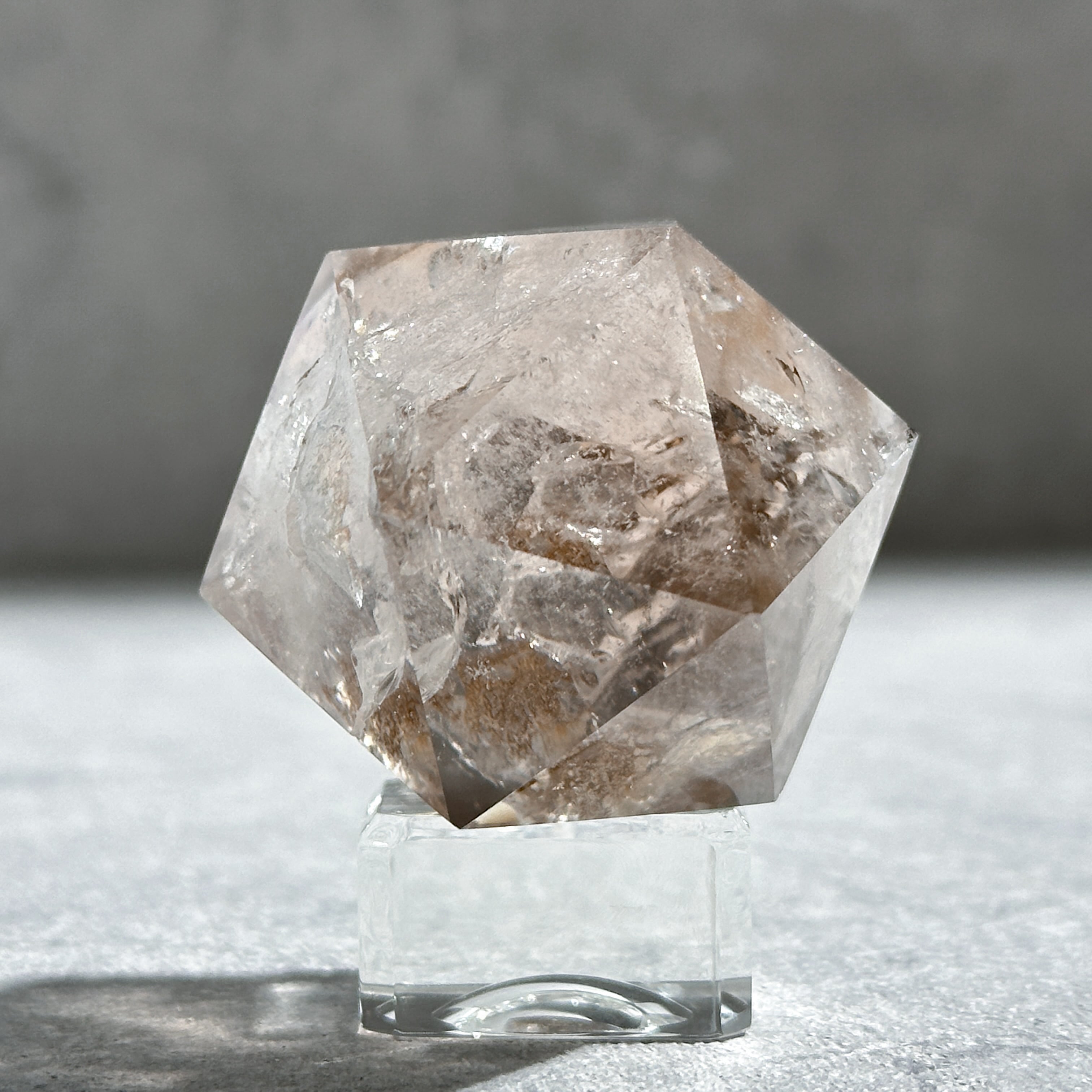 多面体　スモーキークォーツ ミナスジェライス産スモーキークォーツ 正二十面体32◇ Smoky