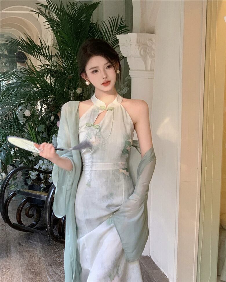 中国風のチャイナドレスノースリーブドレスの女性の2023年夏新しい気質