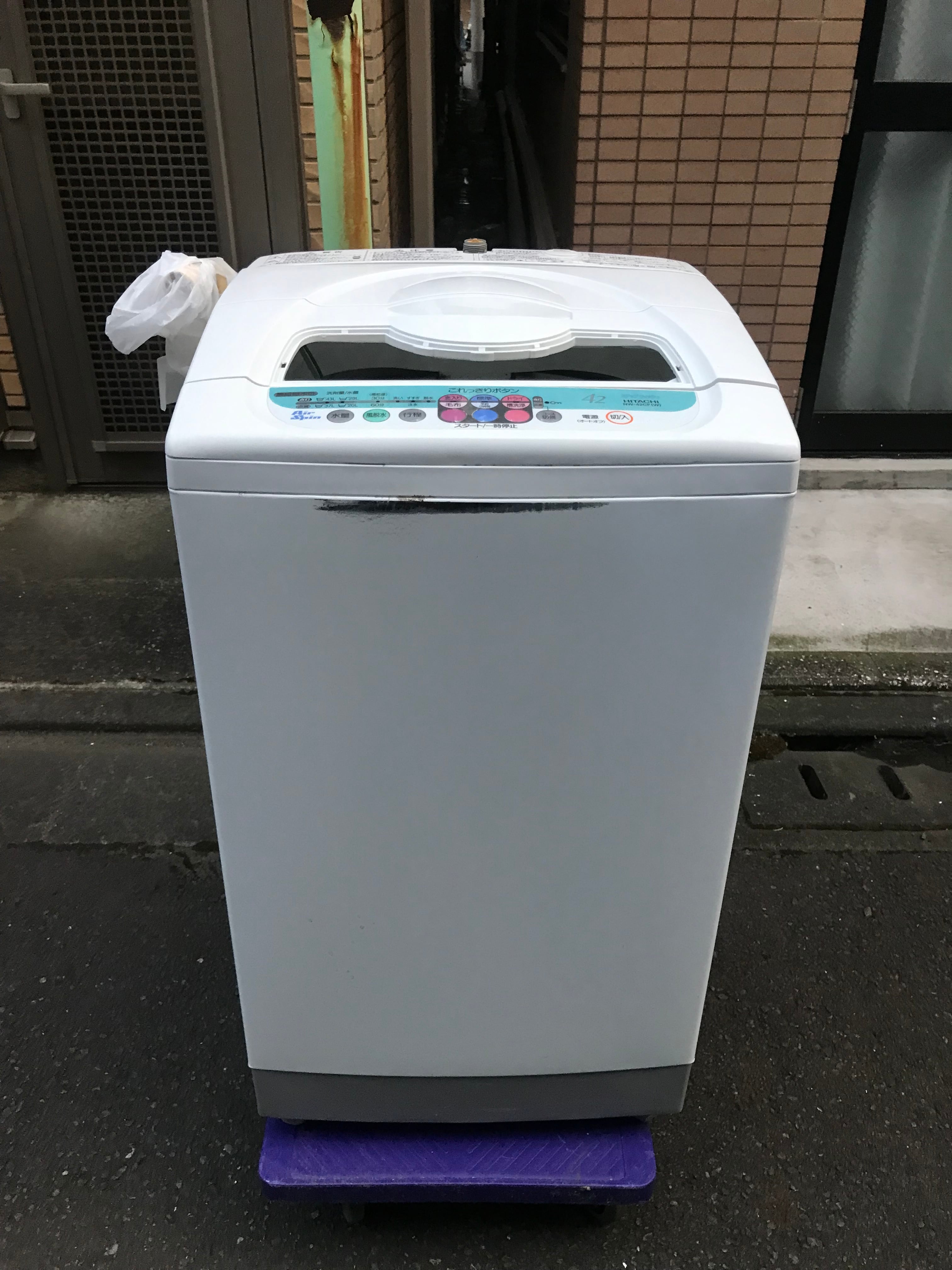25-4】HITACHI NW-42CF(W) 日立 全自動洗濯機 04年製 ジャンク 25-4】HITACHI NW-42CF(W) 日立 全自動洗濯機 04年製 ジャンク