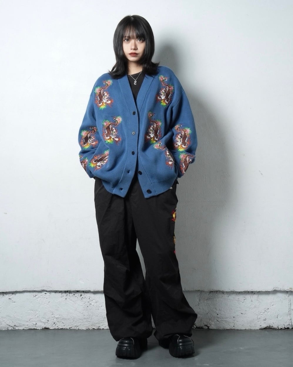 総柄 TIGER knit cardigan/Blue | チュウカタベタイ
