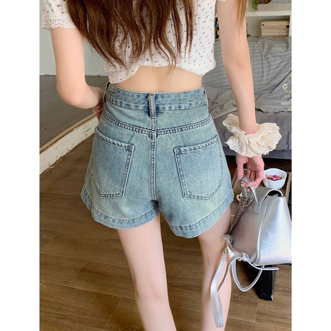 羊革 レディースショートパンツ 革ショーツ ショーパン 春 夏 秋 冬 